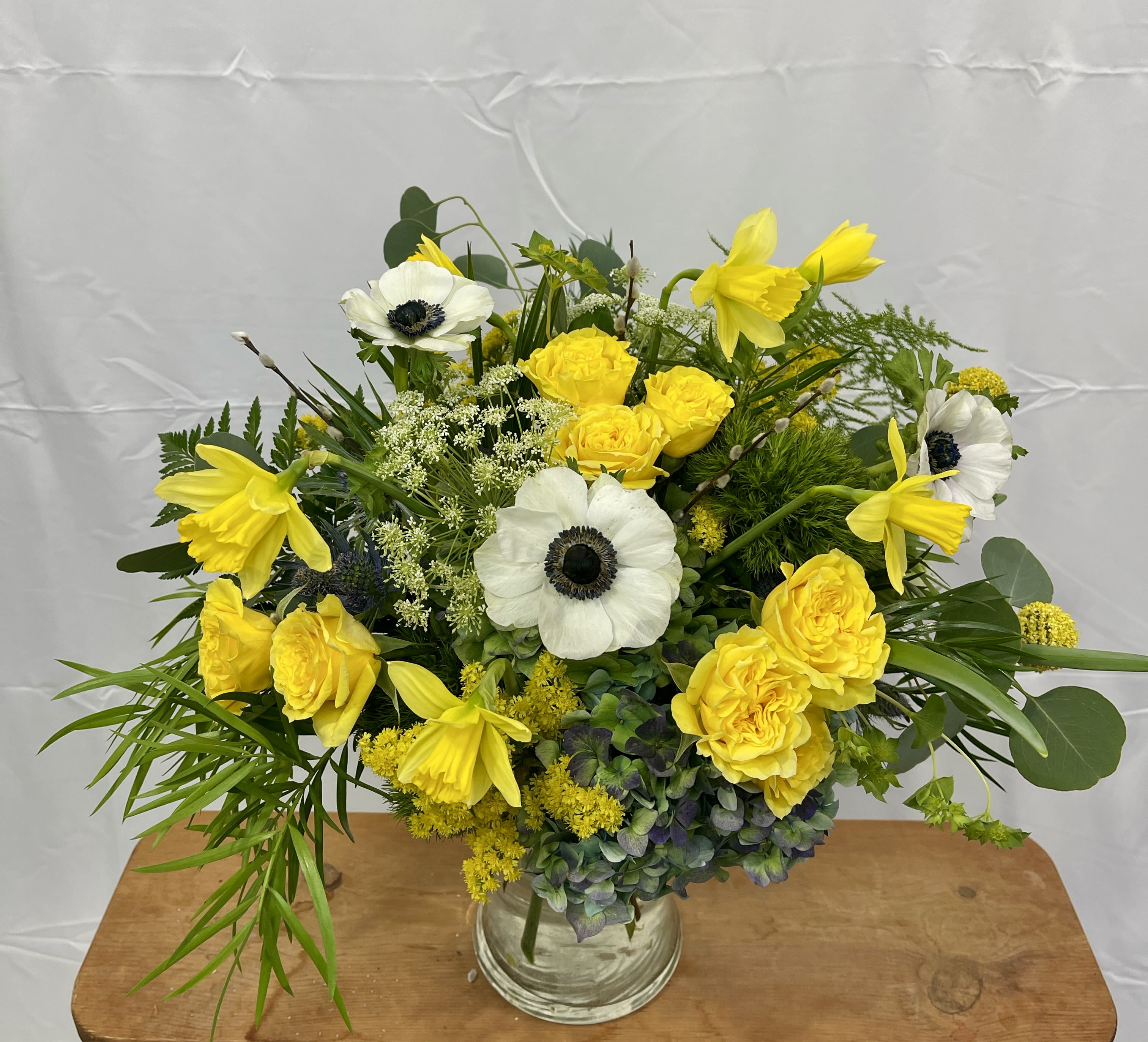 Lux Anemone - Indulge in the captivating beauty of our Lux collection filled with Yellow Daffodils, Anemones, Garden Roses and more