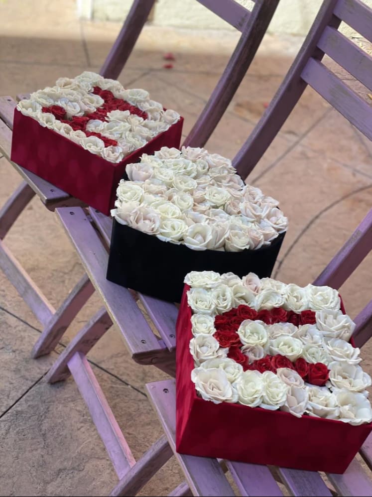 Be My Valentine - Red and white roses are used to design these boxes. 