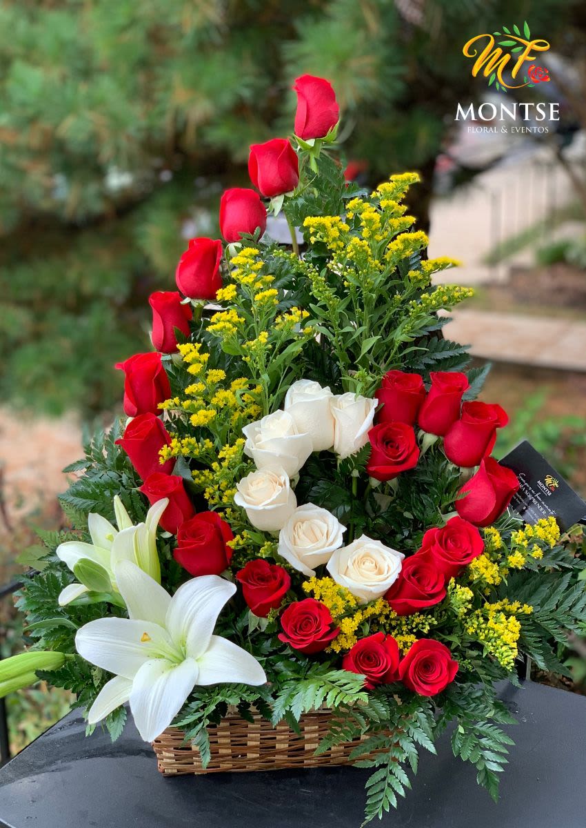 Suspiro  - 26  roses, 1 stem of white lilies , solidago , greens on a wet foam 