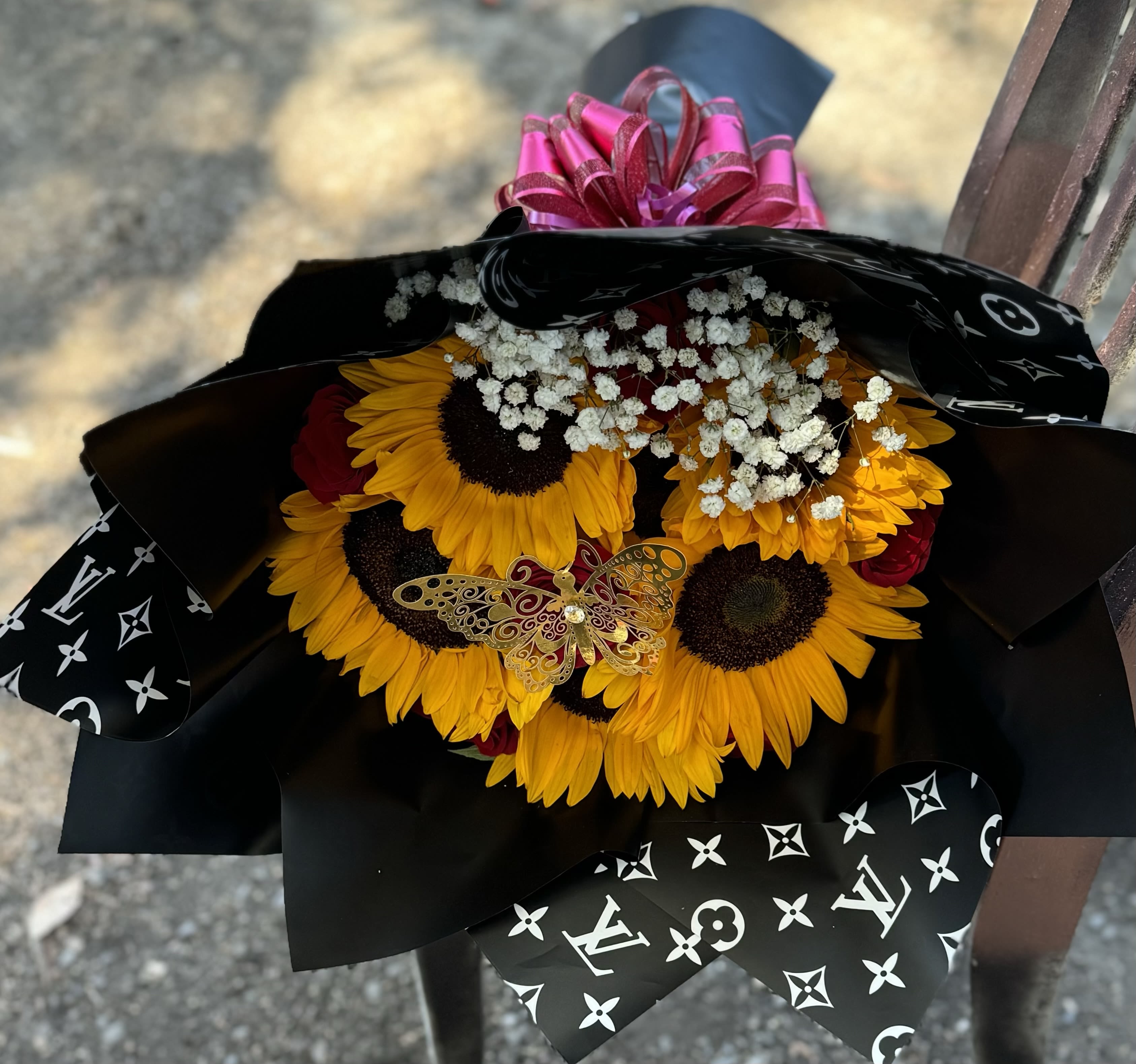 Ramos bouchon - 5roses 5 sunflowers 