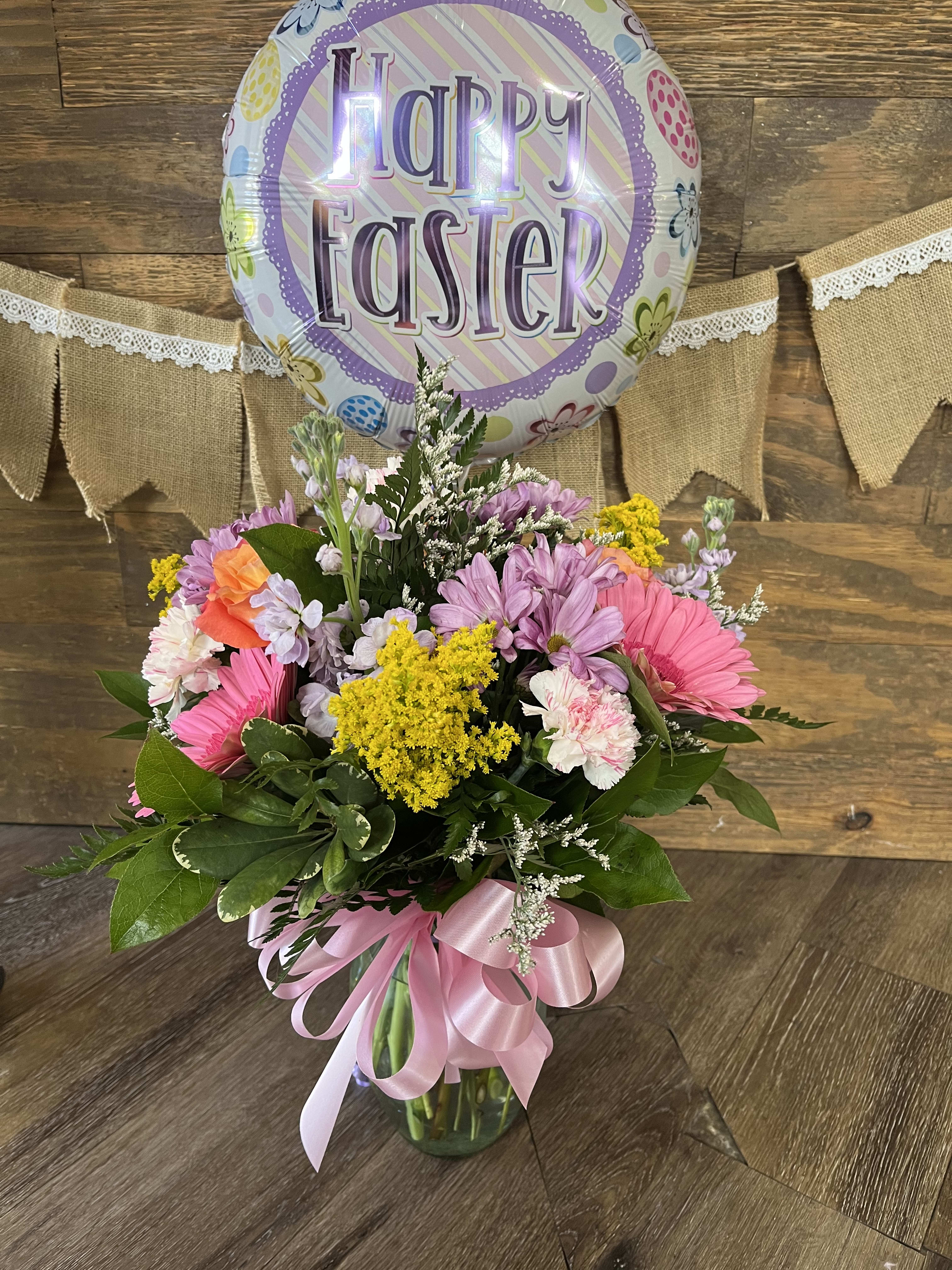Happy Easter!  - Send a beautiful Spring bouquet and an Easter balloon to send some Easter love!