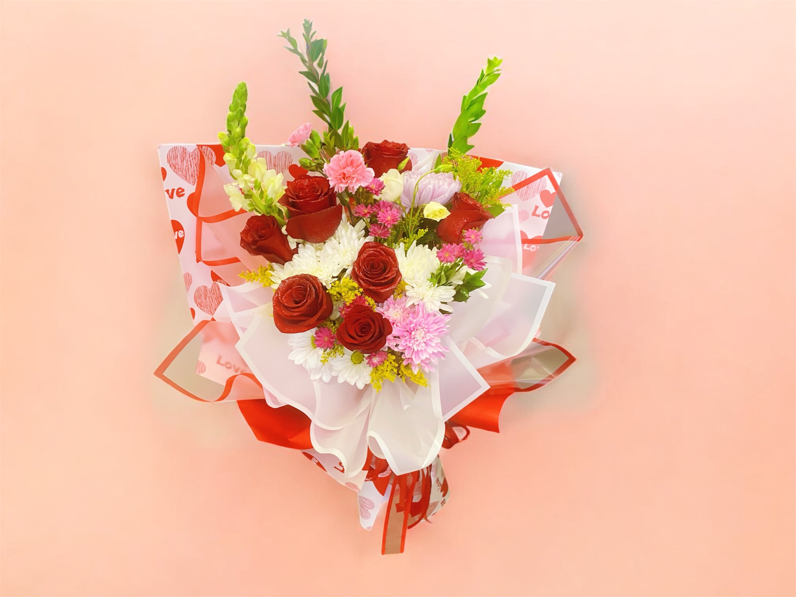 Romantic seasonal flower bouquet  - Romantic seasonal flower bouquet 