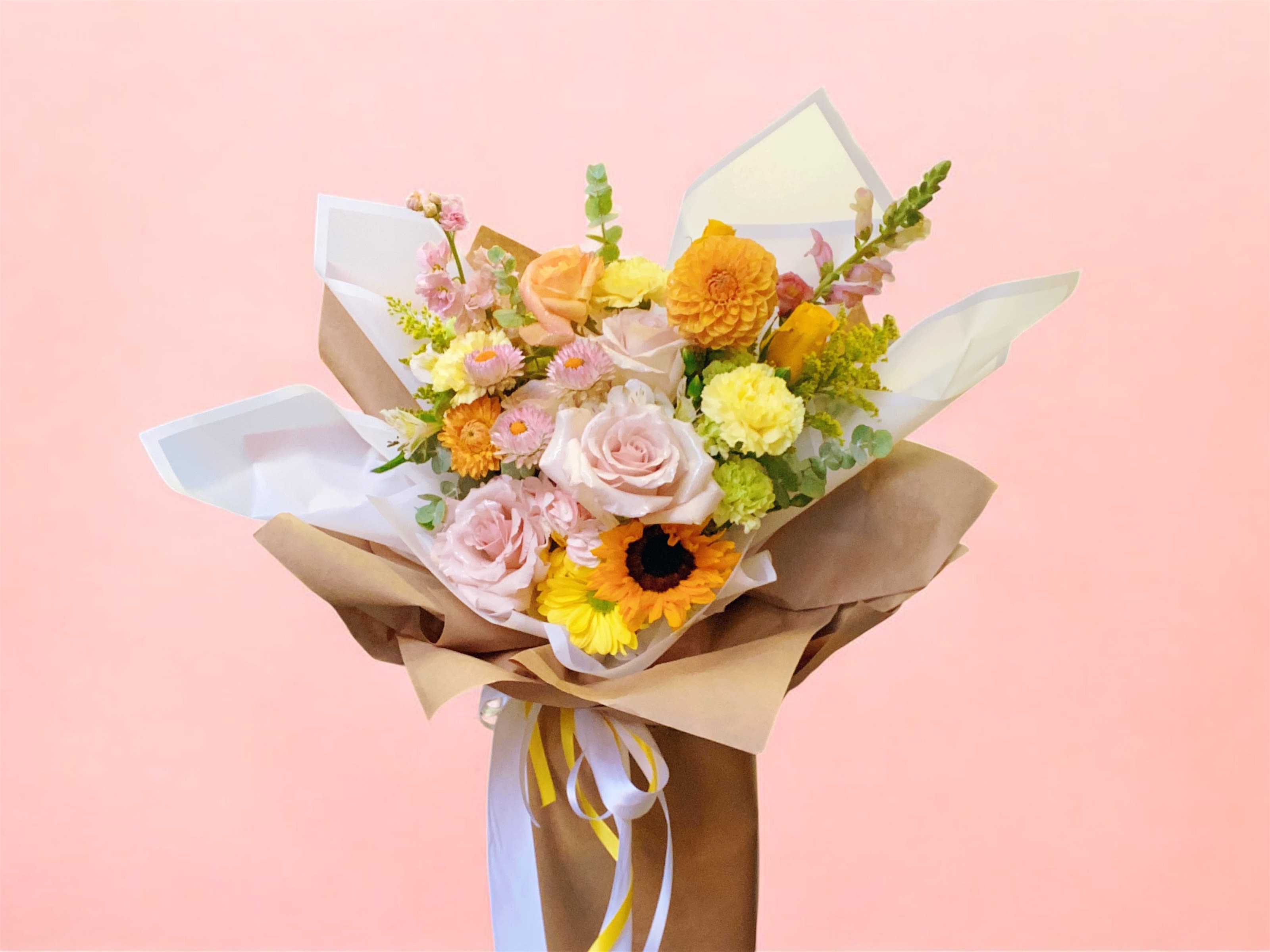 Grand bright color bouquet  - Grand bright color bouquet