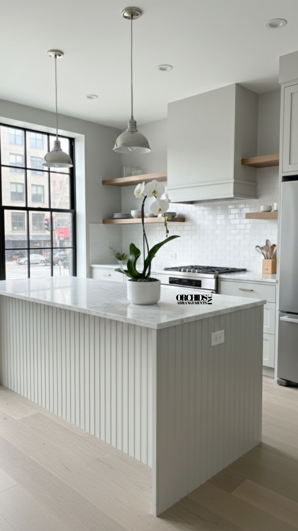 White Orchids Gift - A high quality Single white orchid arrangement with a vase 7" D X 5" T. An orchid flower deliver for any occasion design with fresh natural real beautiful Phalaenopsis cascade orchid plant minimalist decor. 