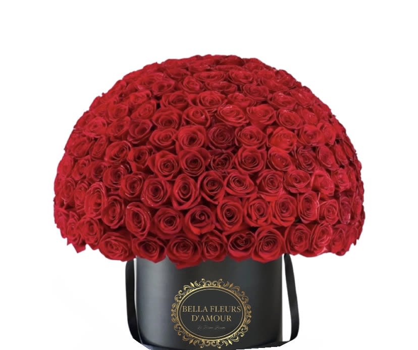 Enternal love box  - 150 long stem red Ecuadorian roses in our luxury round box ready surprise that special person in your life 
