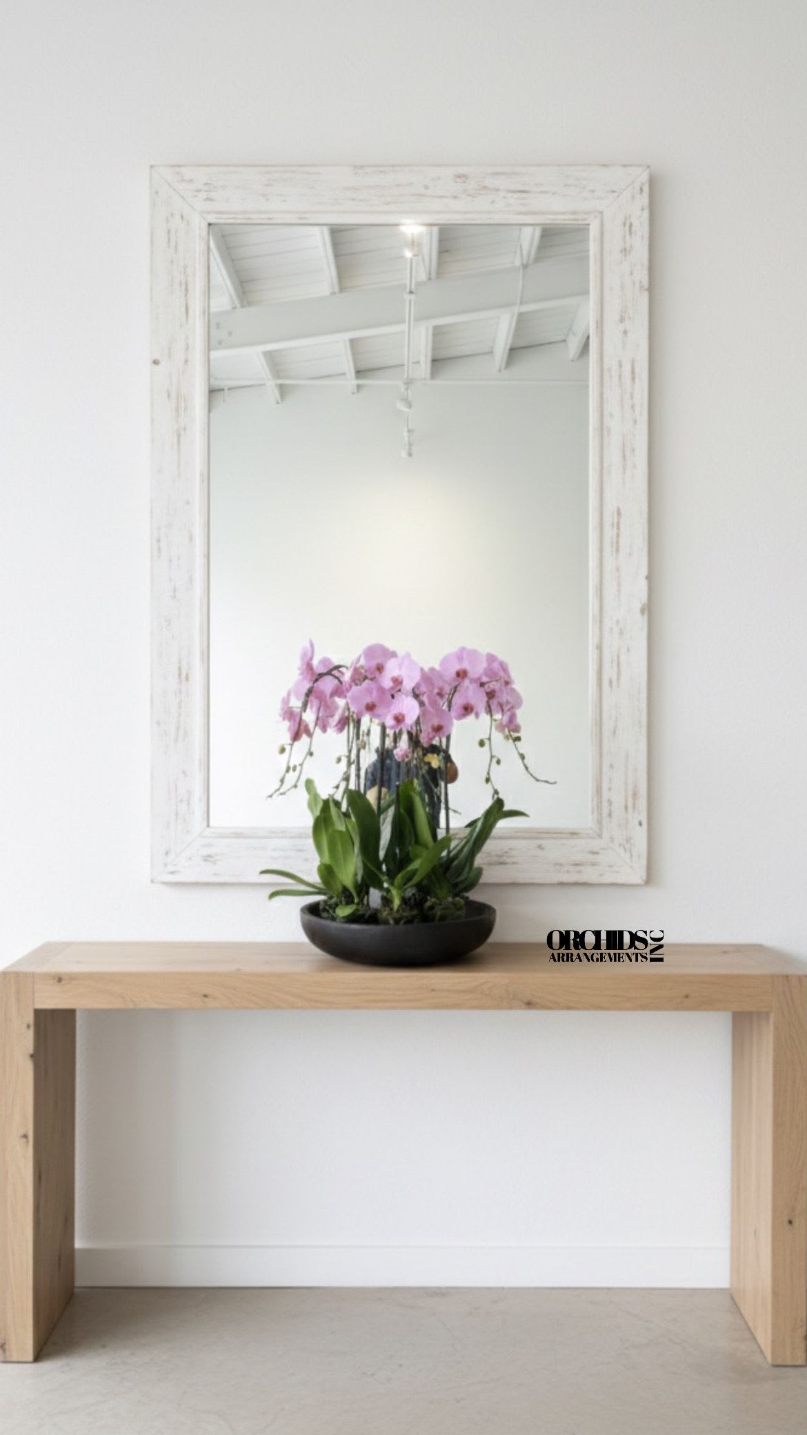 Pink Flowers Orchids Same Day - A high quality Eleven pink orchids arrangement with a vase 20" D X 4" T. An orchids arrangement deliver for any occasion design with fresh natural real beautiful Phalaenopsis cascade orchids plants minimalist decor.