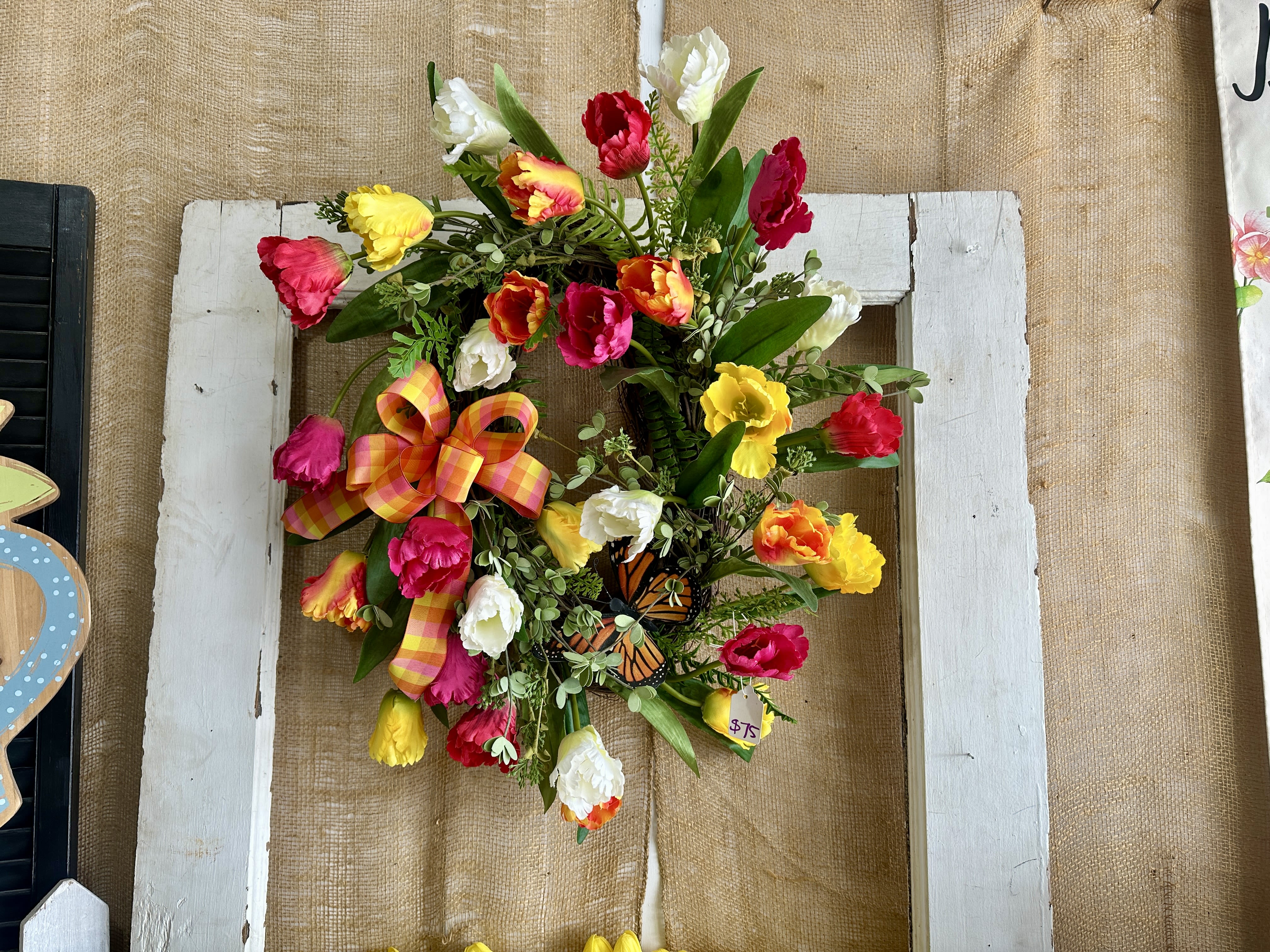 Artificial tulip bright wreath - Artificial floral wreath with tulips and butterfly 