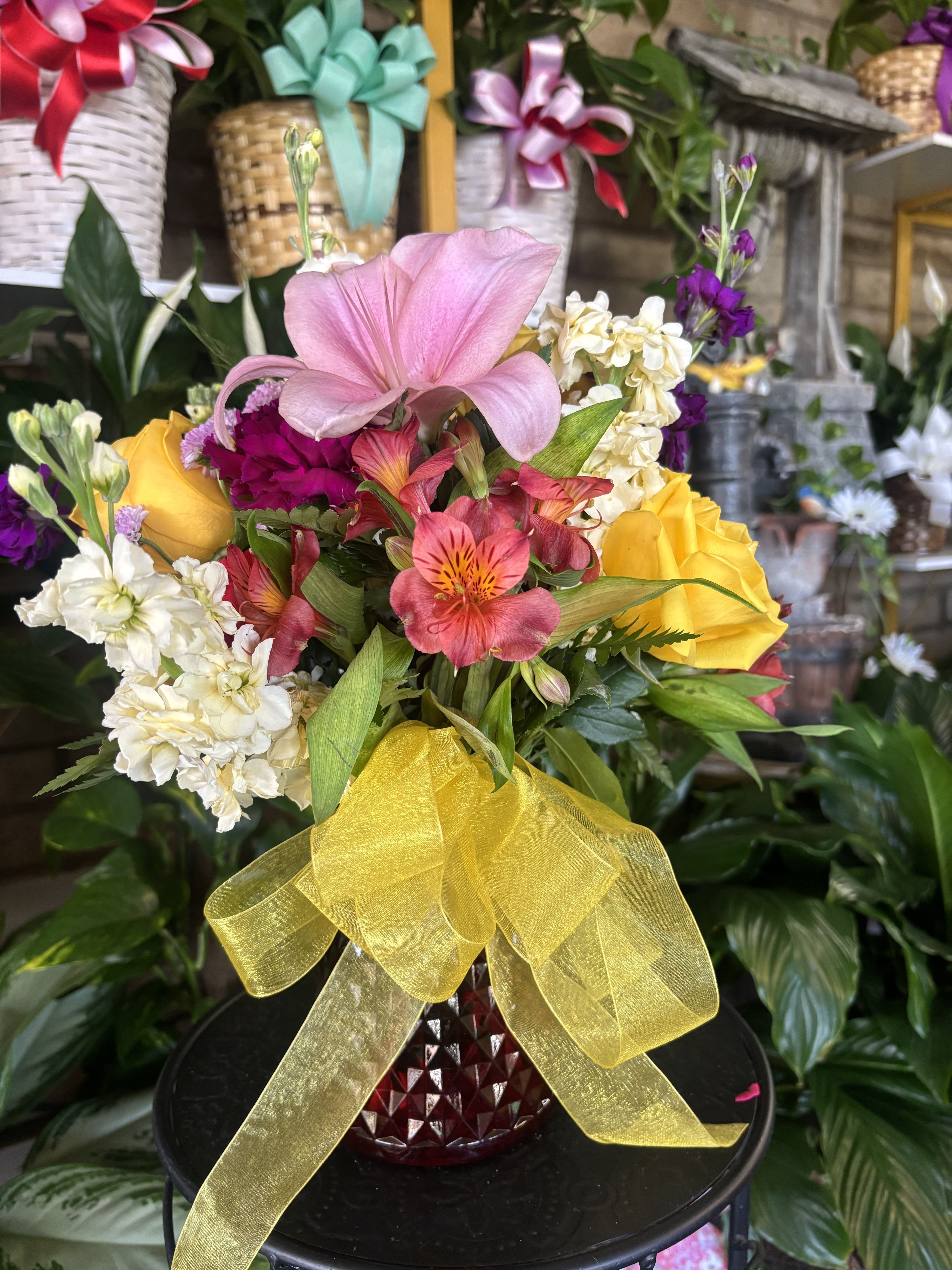 Floral Color Flowers - fresh flowers in vase 