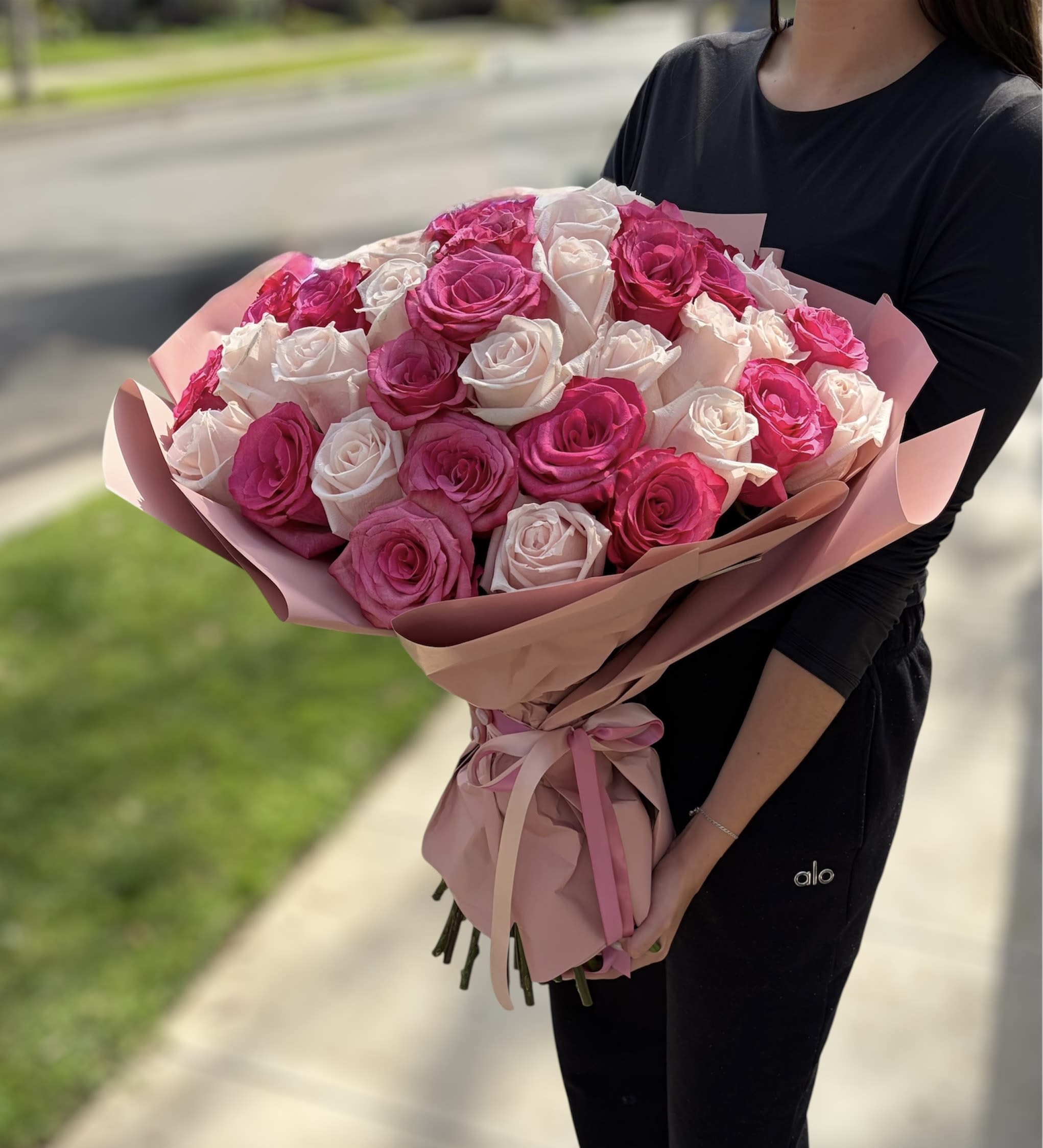 Sweetheart Rose Bouquet  - Sweetheart Rose Bouquet (50 Roses)  A romantic wrapped bouquet featuring 50 premium pink roses in two beautiful shades, artfully arranged in a full, luxurious dome. Soft, elegant, and feminine, this design captures the essence of timeless romance and delicate beauty.  Perfect for anniversaries, birthdays, or a heartfelt gesture, this bouquet is created to make your loved one feel truly special, cherished, and adored.