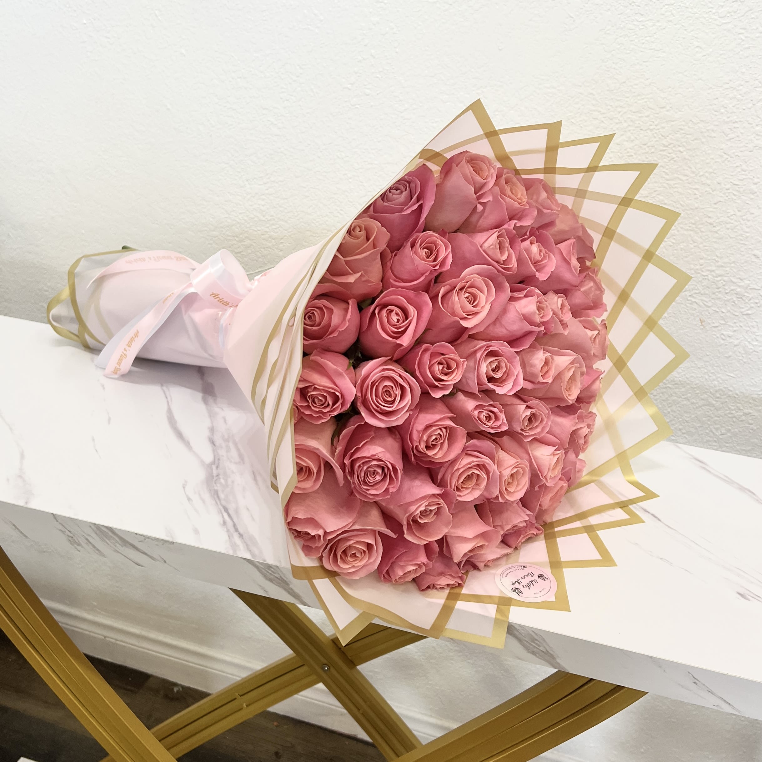 50 Roses - Bouquet With Pink Roses  - Buyer will receive 50 roses in total 