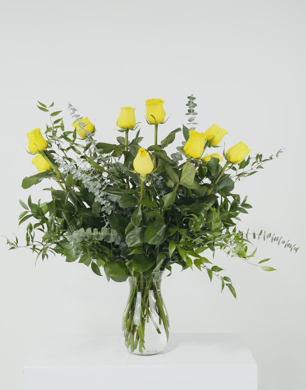 Sunshine Roses -  Long stem yellow roses are among the top favorites in colored roses. Perfect for a sunny day in Florida. 