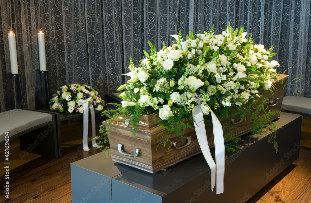 Beauty White - Full casket with a variety of flowers design