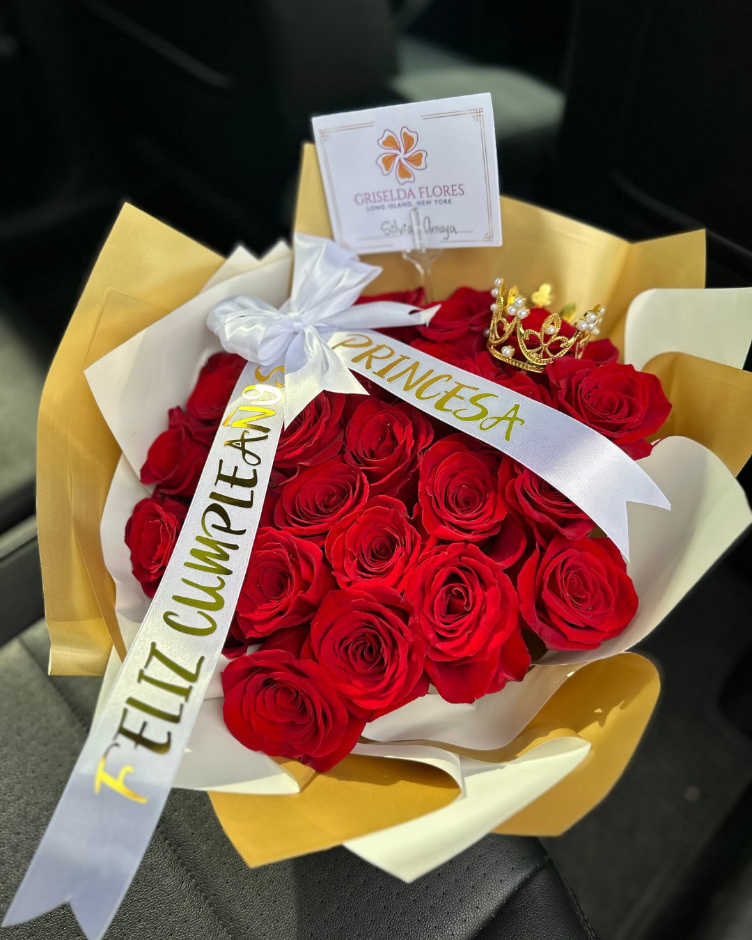 24 rosas y liston personalizado - 24 rosas y liston personalizado