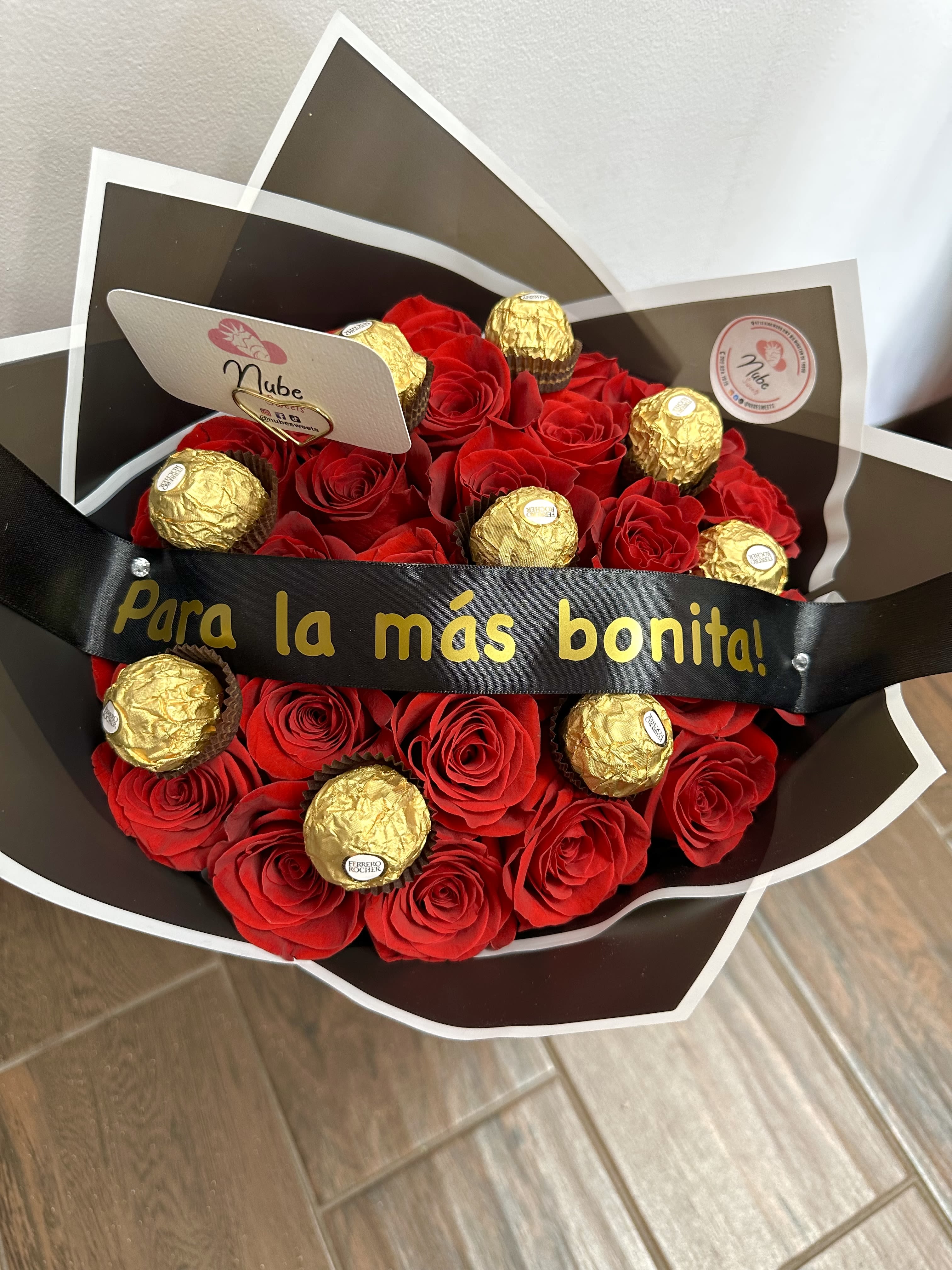 Chocolates &amp; Roses Bouquet - 25 roses with ferreros 