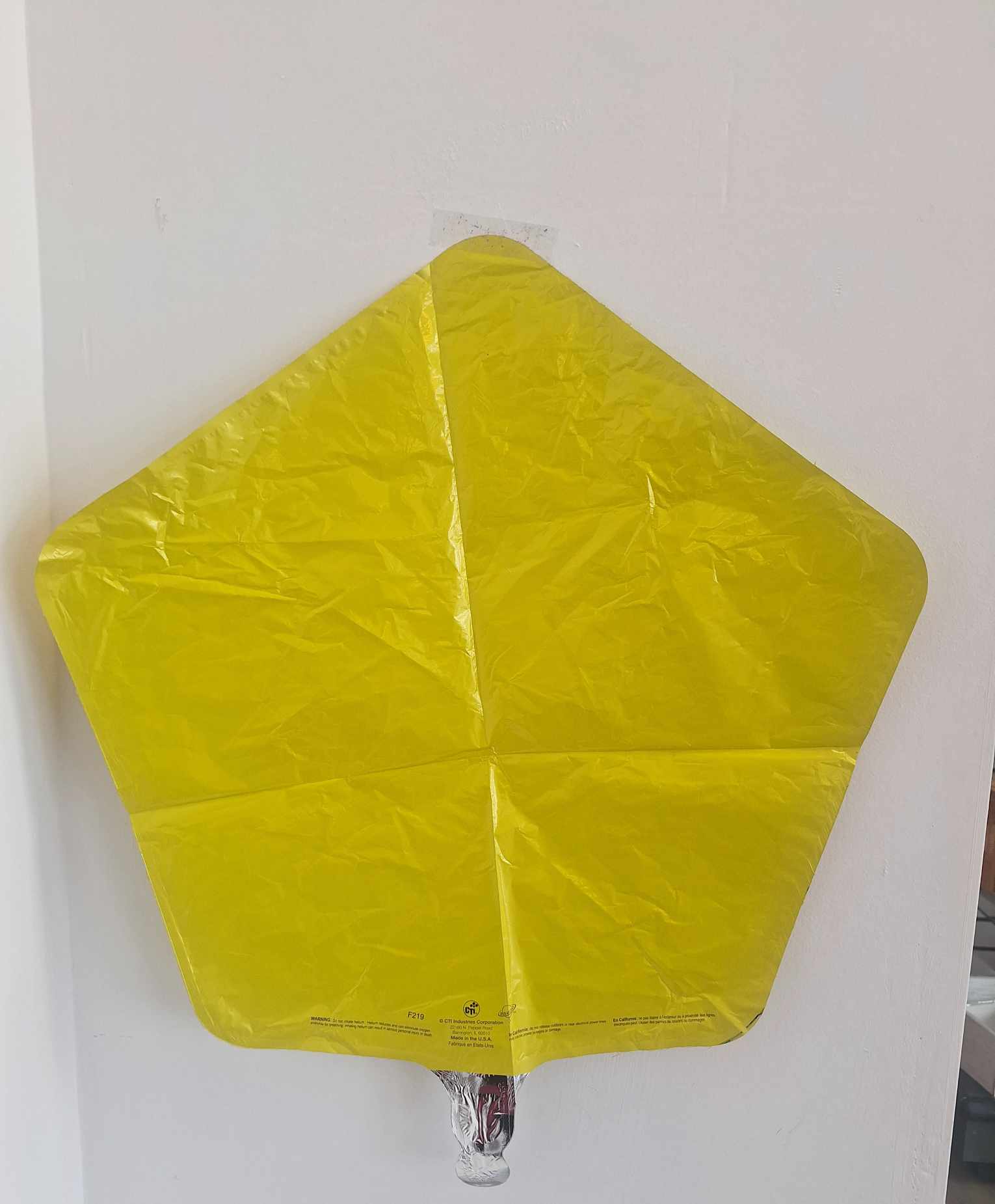 Yellow Star Mylar Balloon (709) - 18in mylar that you can add to any balloon bouquet, stuffed animal, box of chocolates, or floral arrangement. *if you're ordering multiple balloons individually (not in an already advertised set or tied to a flower arrangement/stuffed animal) you will need to purchase a balloon weight otherwise the balloons will need to be picked up*