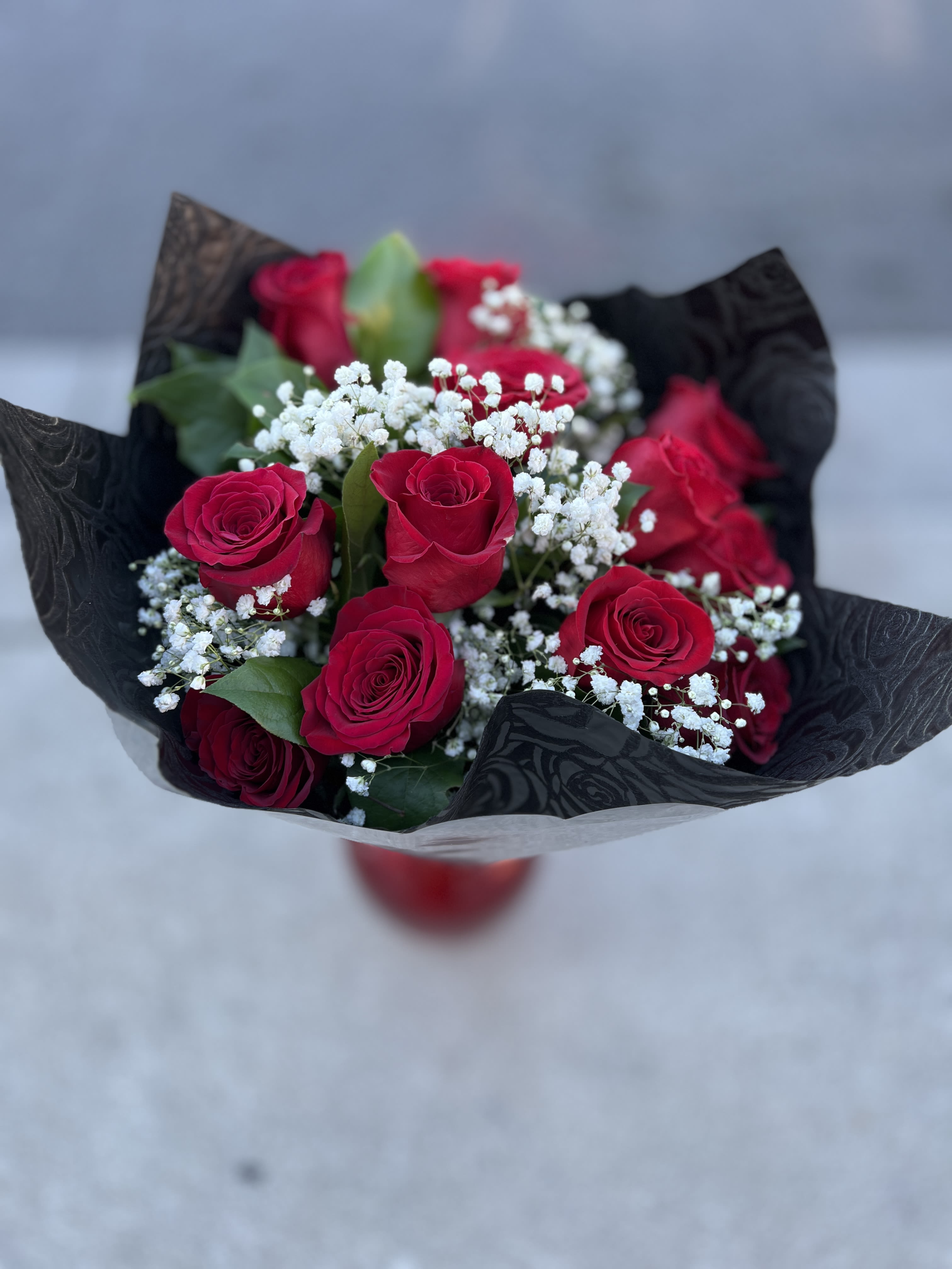 Dozen Red Roses Bouquet  - Buyer will receive 12 Red Roses 