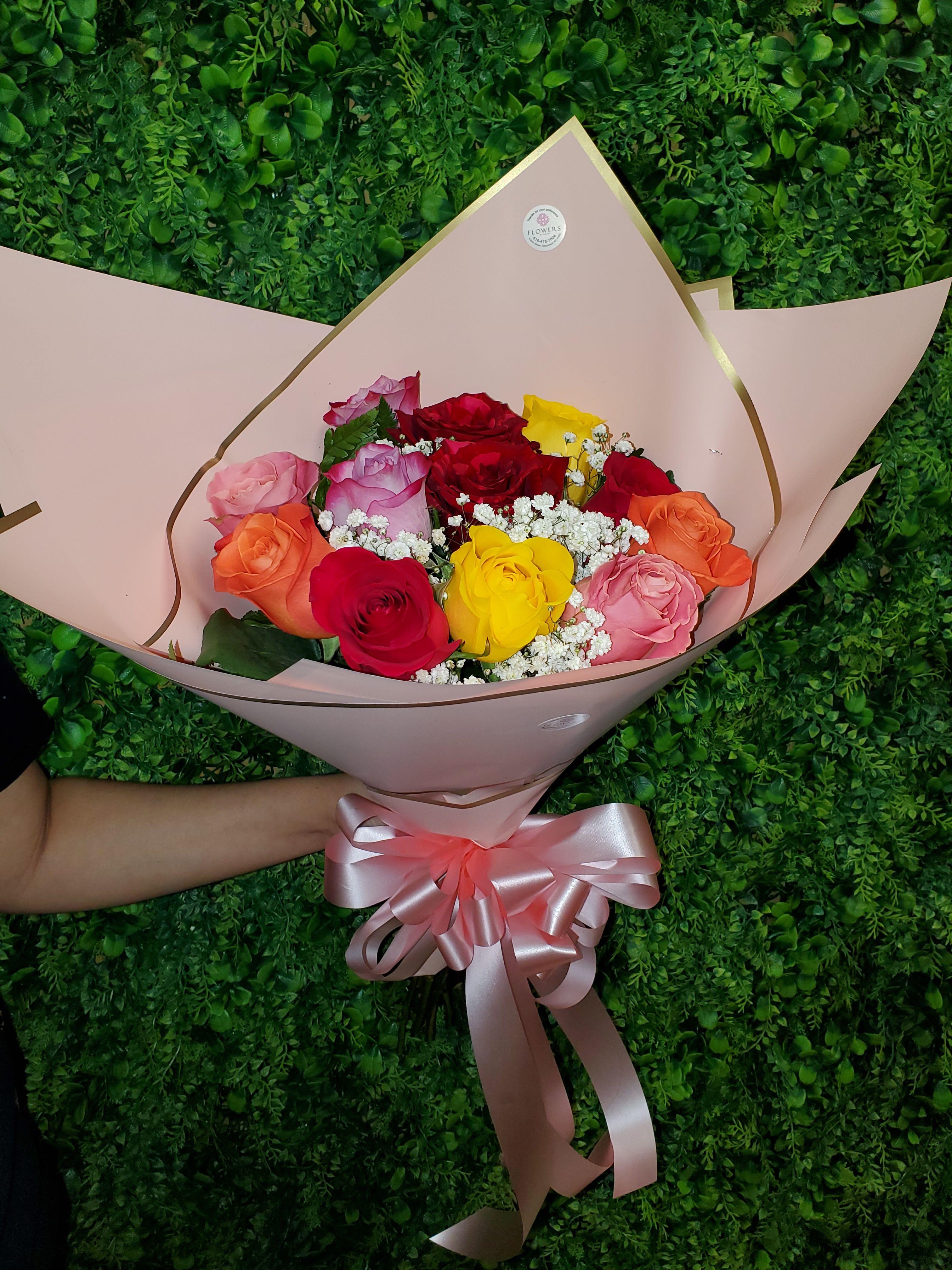 Mix Roses  pretty wrap - 12 mix roses with special wrap !!!NOTICE THE WRAP MAY BE DIFFERENT COLOR BUT IT WOULD BE MATCHING COLORS!!!!!!