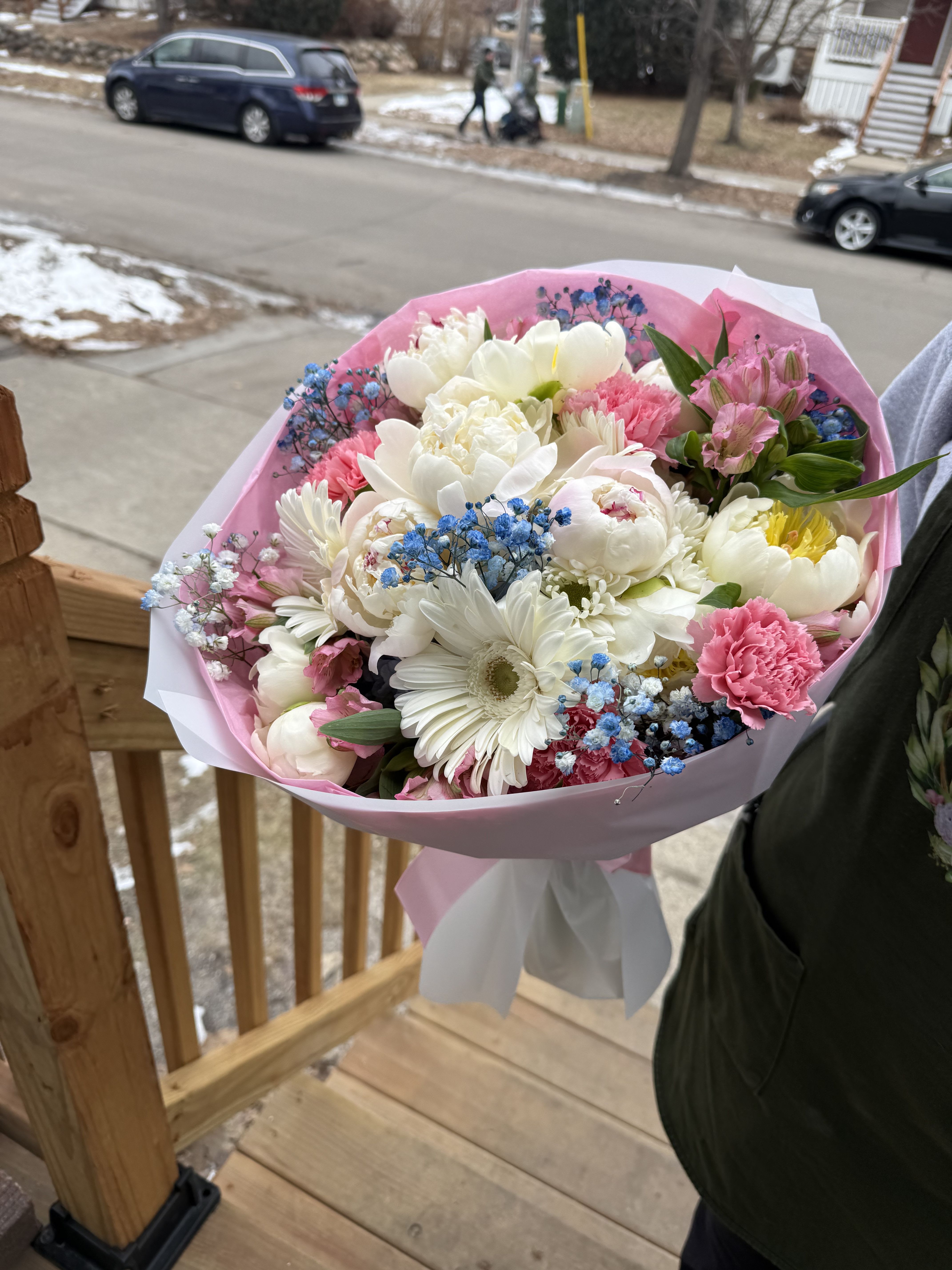 Unique Peonies Bouquet. - Amazing Bouquet of 10 Peonies, Gerbera, Hydrangeas, Carnations, Roses,Alstroemeria, blue Baby breath, light pink colors. Amazing for some that love Peonies. 