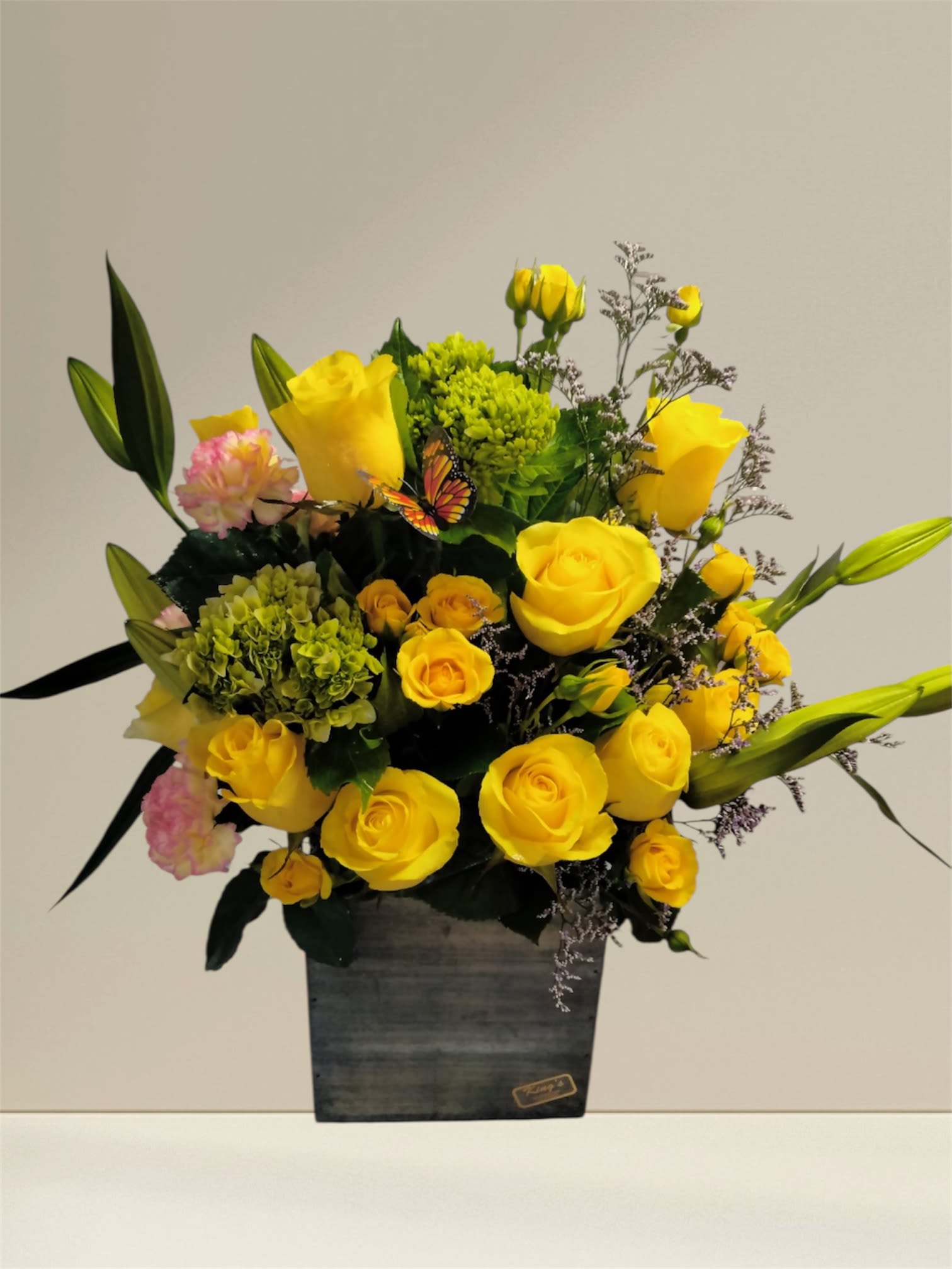 Sun Shiny Days - Brighten someone's day with this bright and cheery bouquet.
