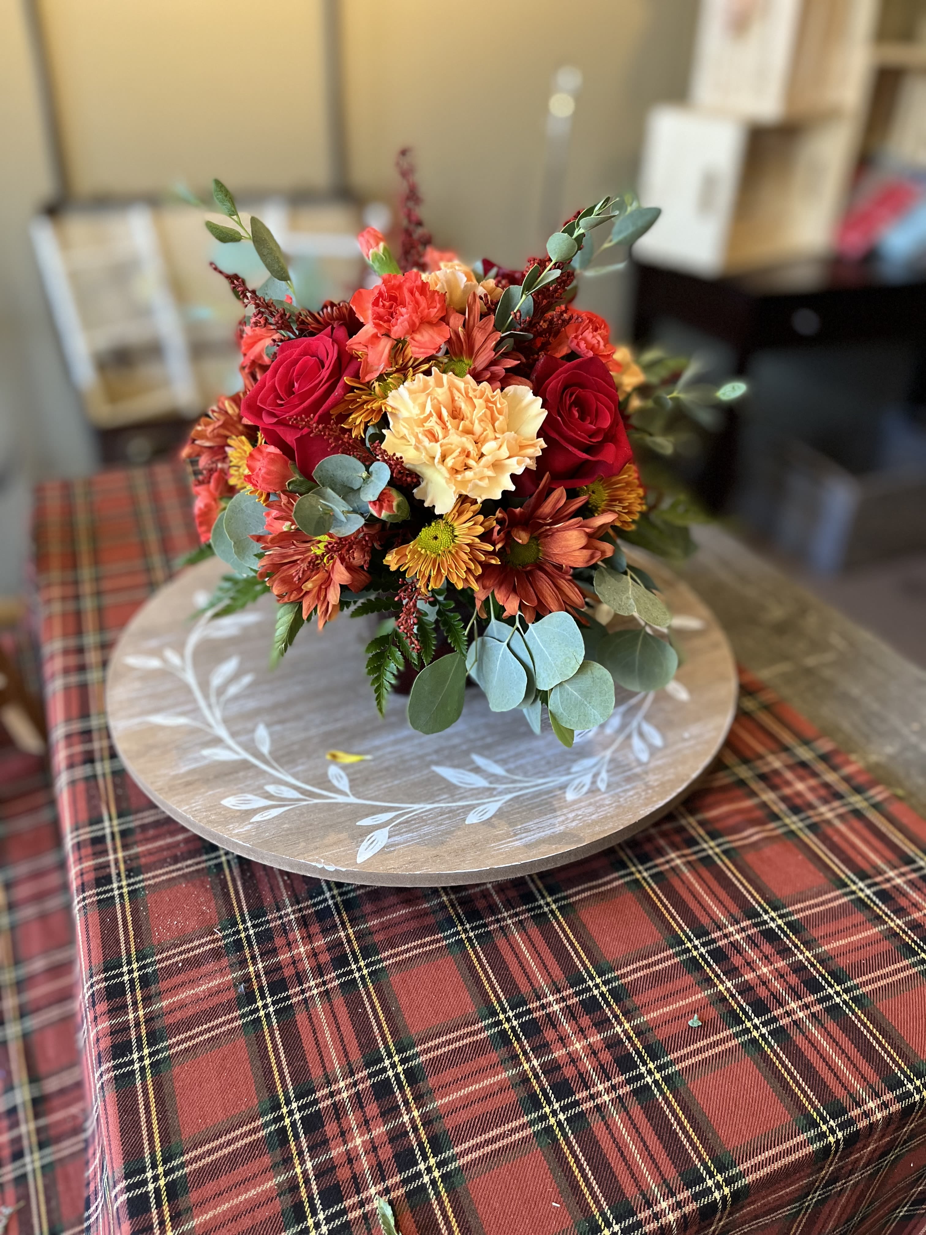 Clara - Colors and flowers may vary based upon availability.