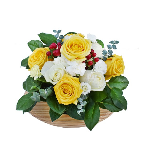 Affinity - This lively  arrangement is sure to brighten up your day.This is a low arrangement in a clear container with premium roses and the best of seasonal foliage, this arrangement is a great gift to cheer up your loved ones. The wooden tray is not included . For same day delivery and Free Delivery Options Call 832-973-1376. 