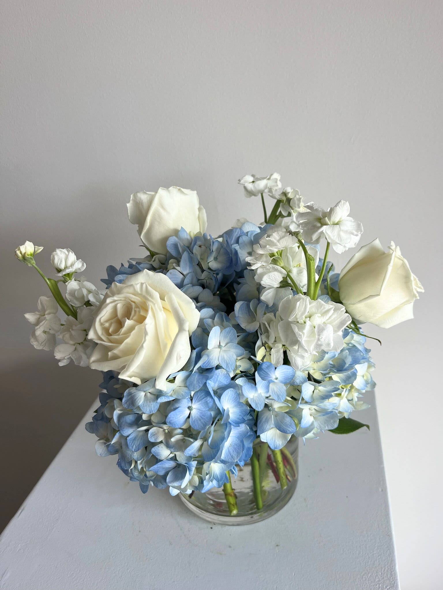 Cape Cod Bay - A low and classic arrangement of blues and whites that will have you thinking of the beautiful Cape Cod Bay.