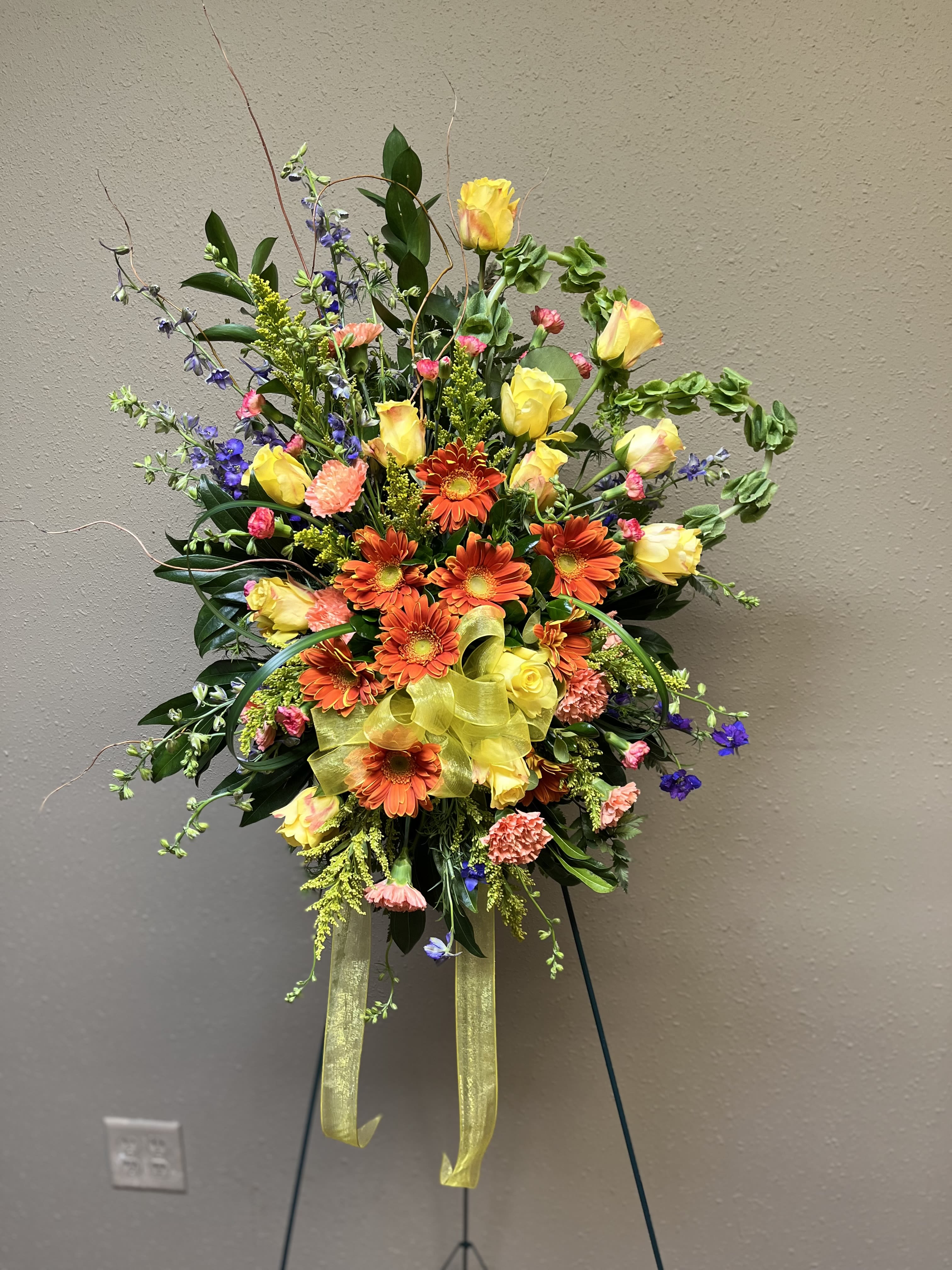 Standing Spray- Erma - Colors and flowers may vary based upon availability.