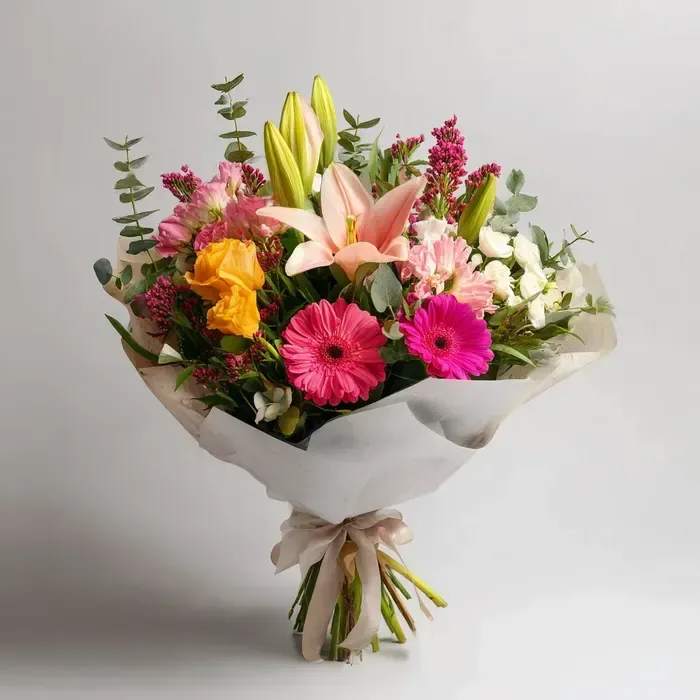 Special! Seasonal flowers bundle - The best value bouquet that brings the most flowers with the lowest rate. Depending on the seasonal flower availability, the arrangement varies. It won't look like a picture (it's just a sample). It is very seasonal and mostly local flowers. We aren't able to build it based on your preferences. If you want a custom made arrangement based on your preferences, please place an order for a designer's choice.  Complementary glass vase, flower food, and a greeting card (optional). Includes: assorted seasonal flowers, wrapping paper/tissue, ferns, greens, ribbon.
