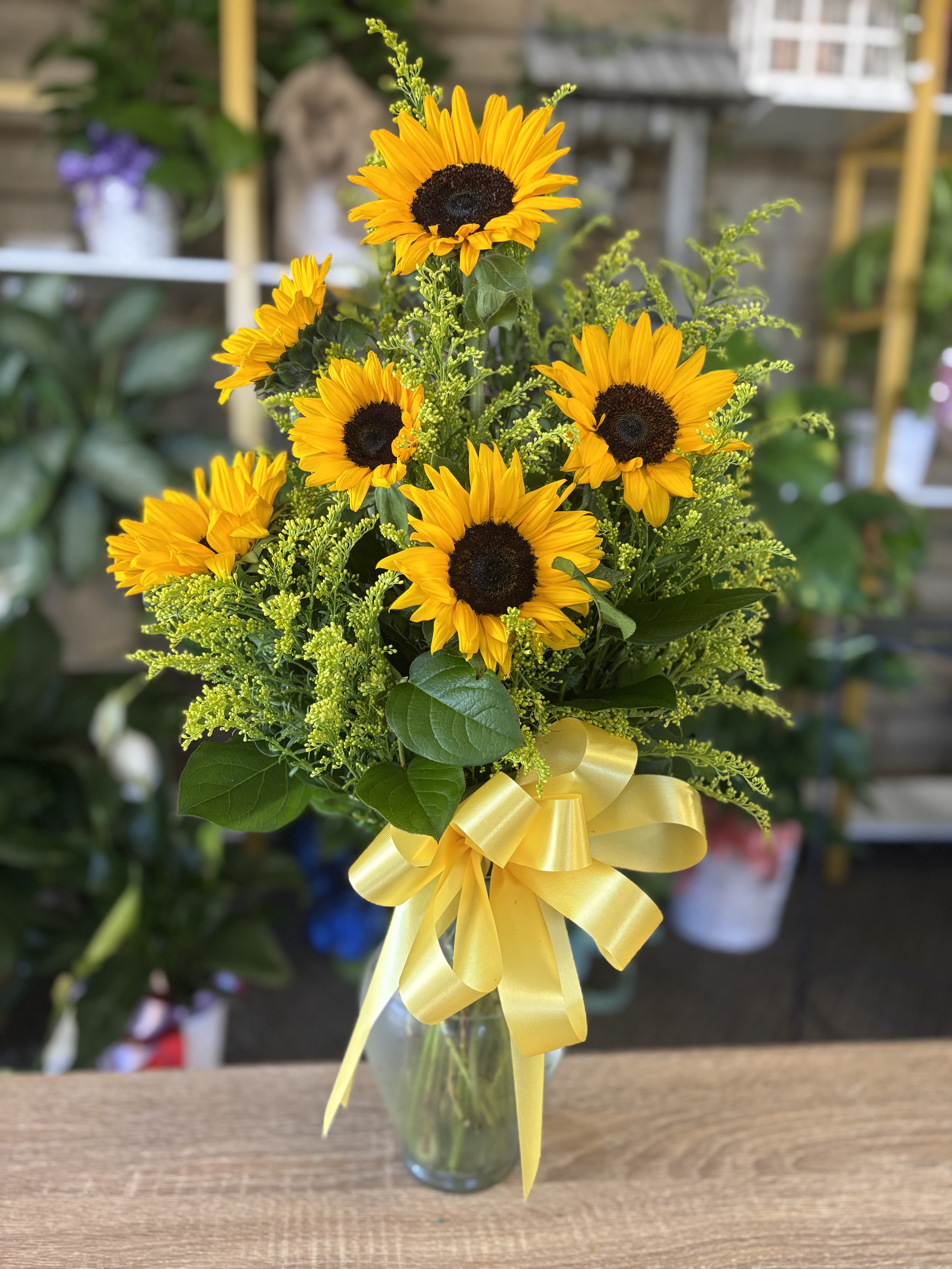 Sunflower Love  - fresh flowers in vase 