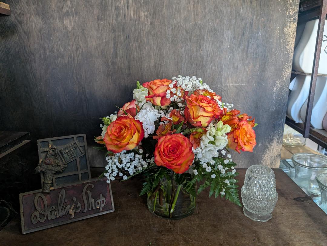 HAPPY AND BRIGHT - bicolor roses, white snapdragons, alstroemeria and carnation with a tough of babies breath