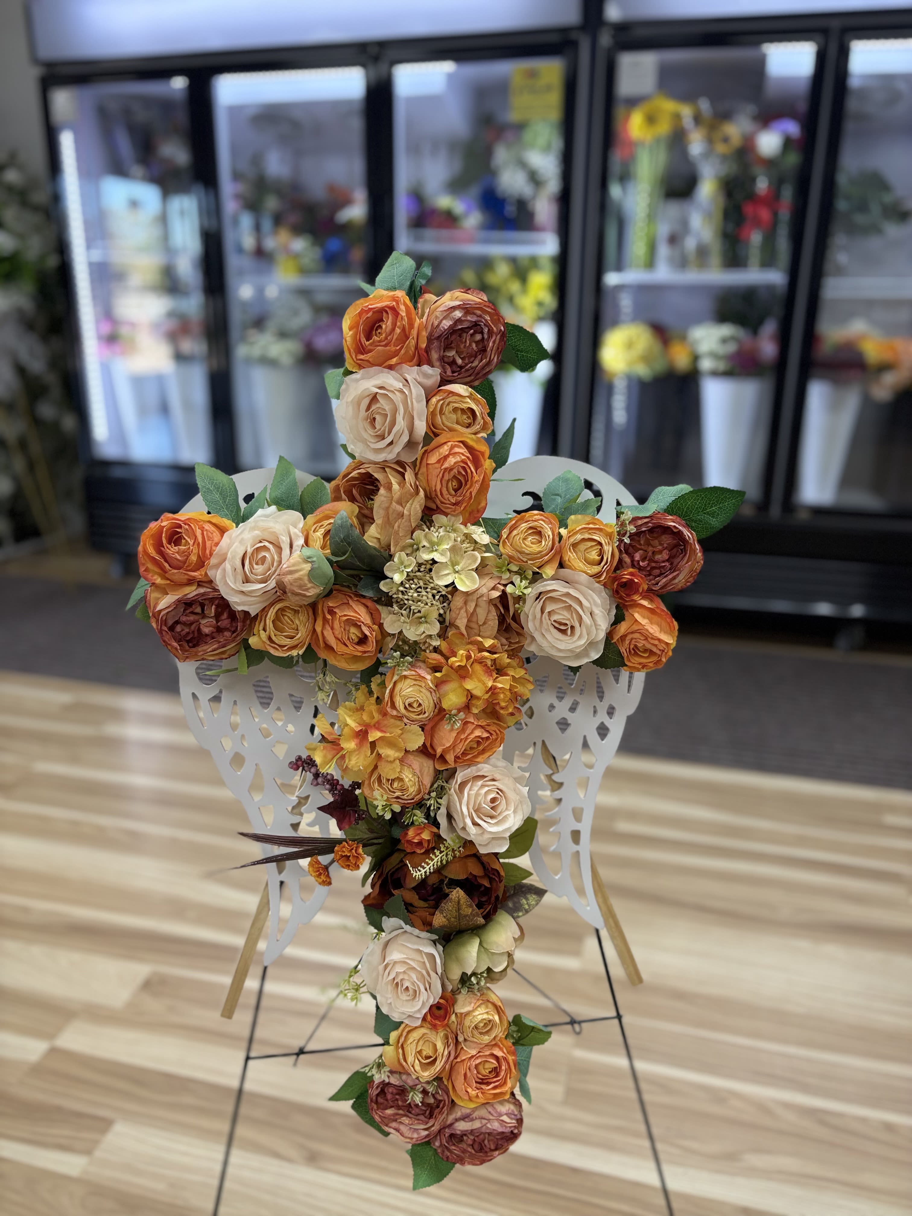 Autum Alas Cross  - Wings with cross. 