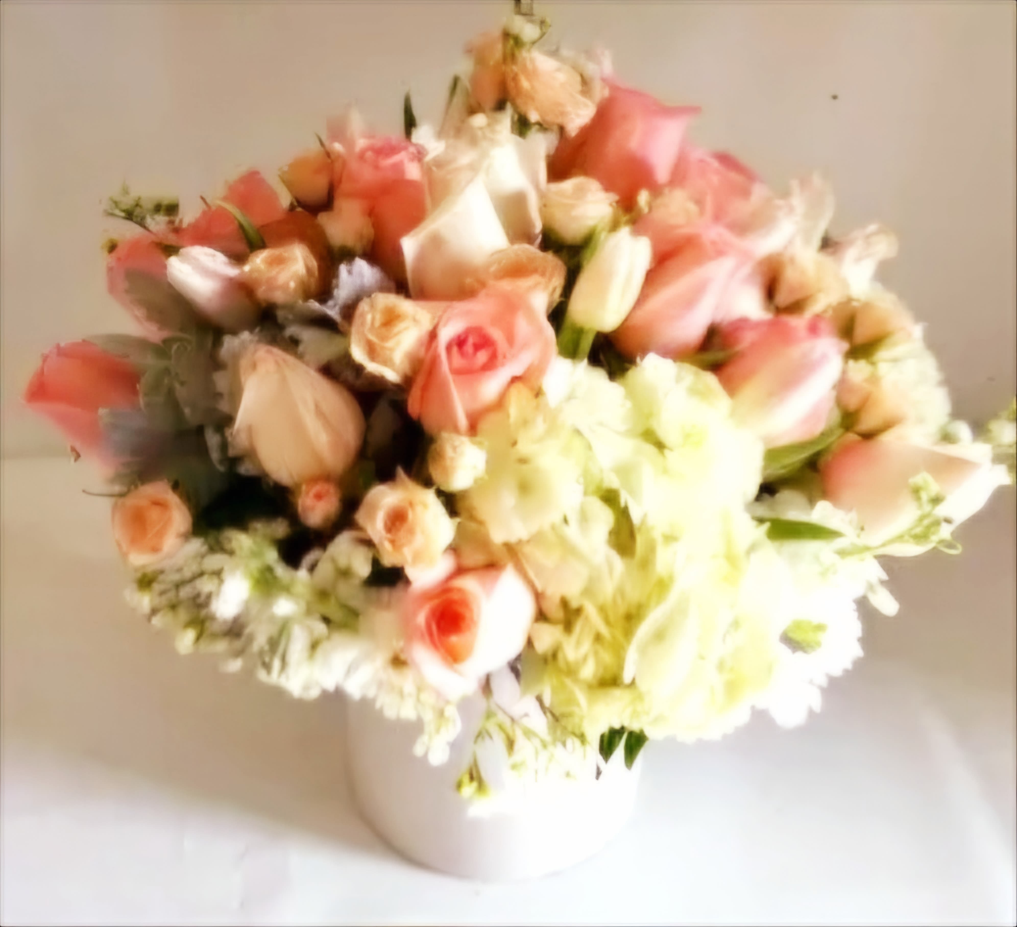 Peach and Vanilla - 15in w x 15in h