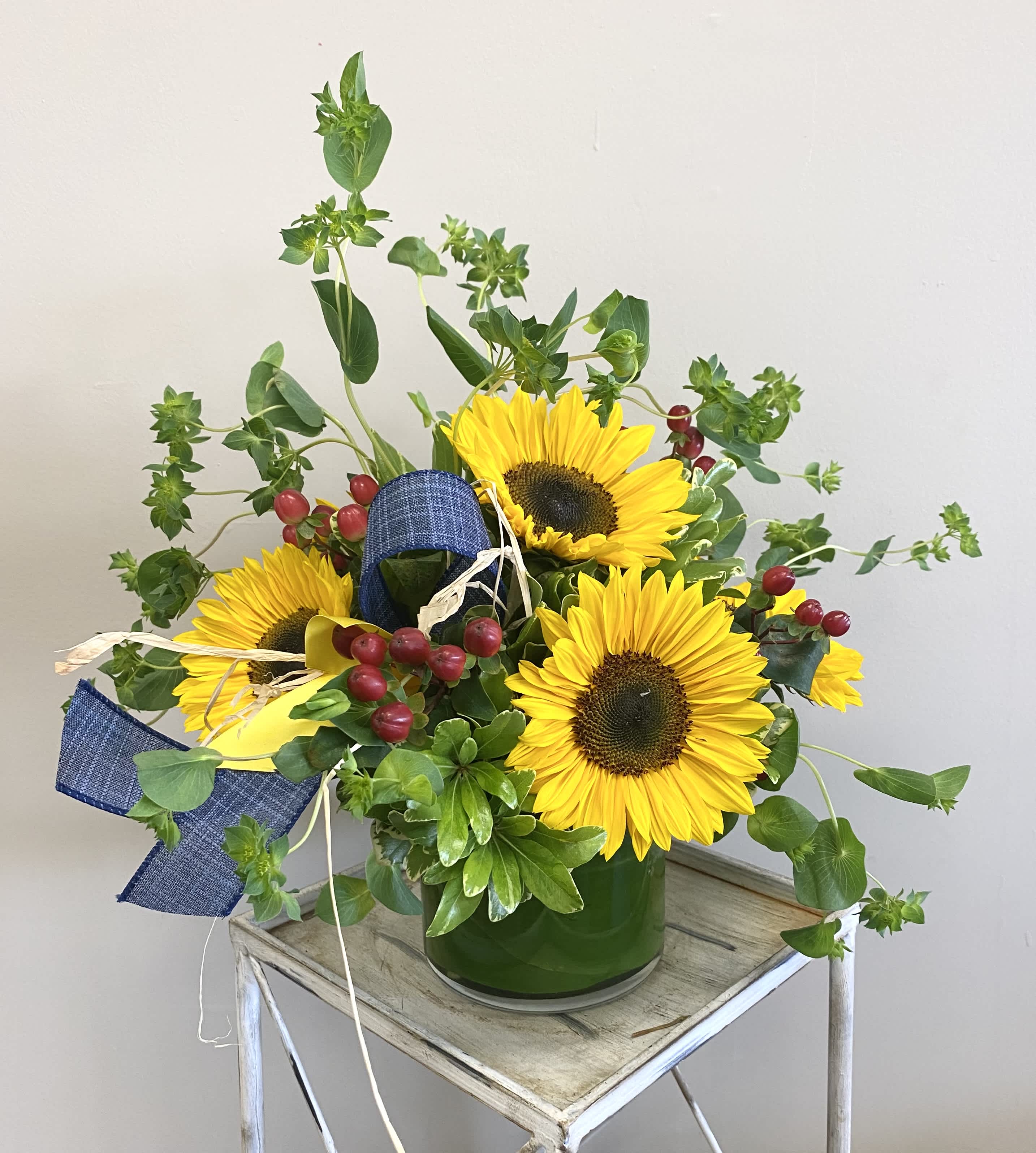 Sunny Sunflowers - What's better than the sun? Sunflowers!