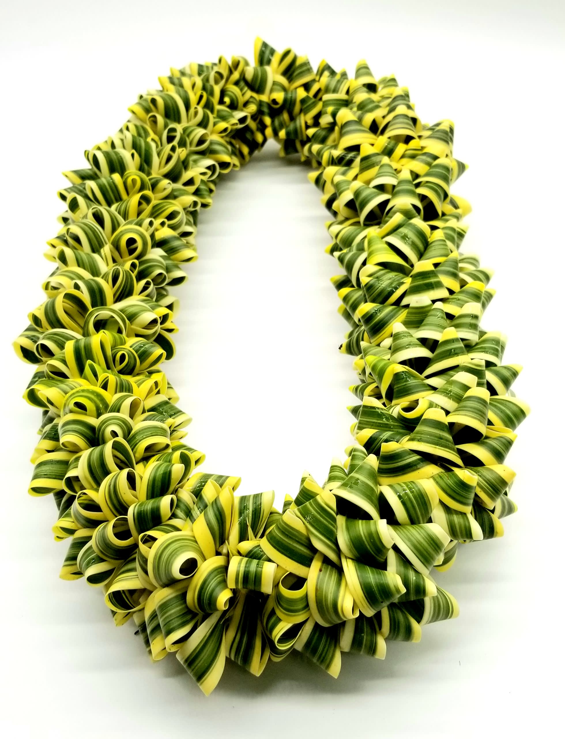 "Lucky You!" - Double Song of India Lei. To wish that someone special Good Luck!