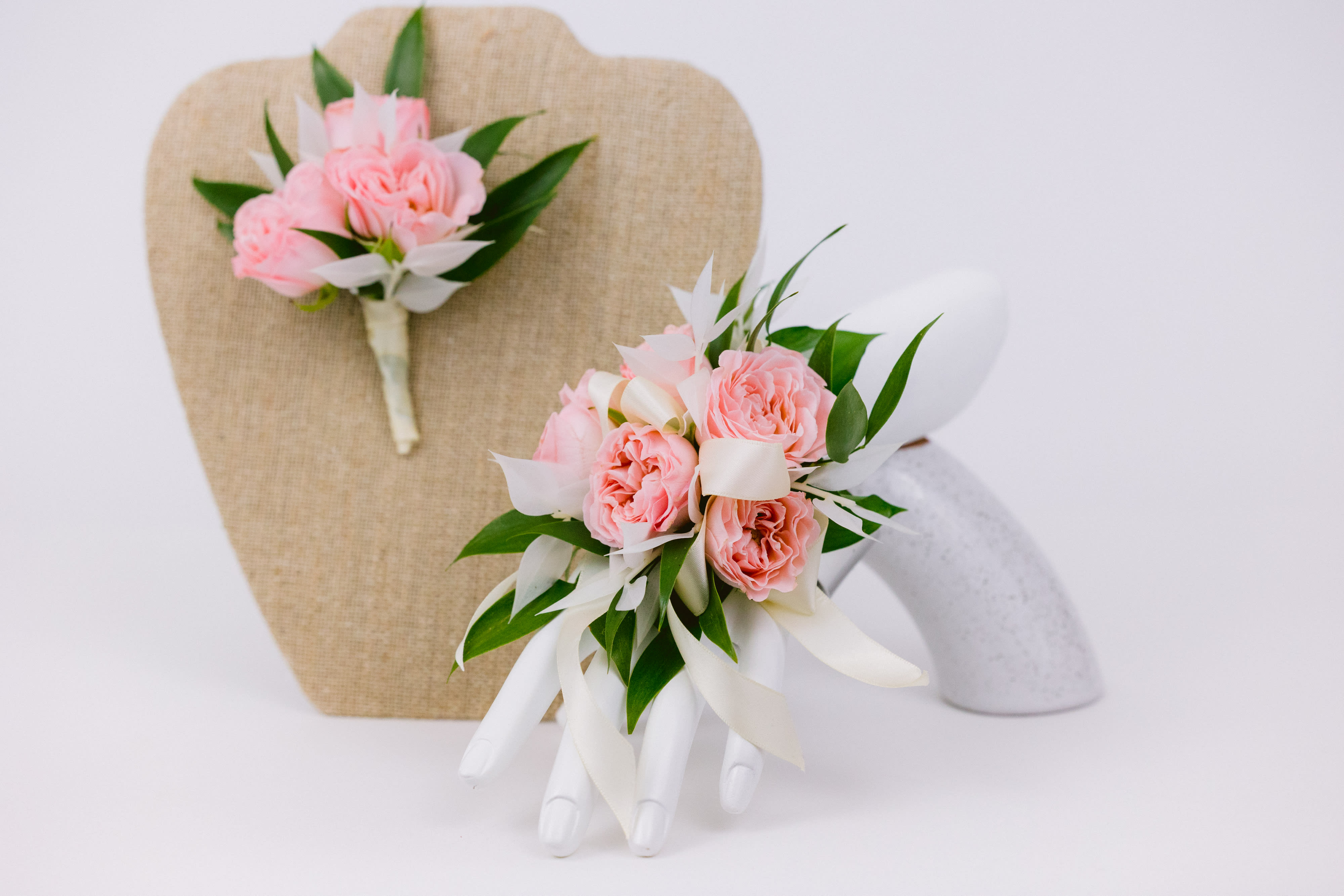Rose Prom set - Corsage and matching boutonniere for a Prom or a Wedding Celebrations