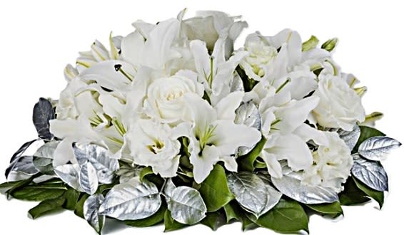 Burning Questions - We all have unanswerable questions in our lives. What’s the meaning of life? What’s the best balance of career and family? What will we have for breakfast 47 days from now? The point of life is not to answer these questions, but to enjoy the ride. This season, enjoy the present moment with this Burning Questions centerpiece.