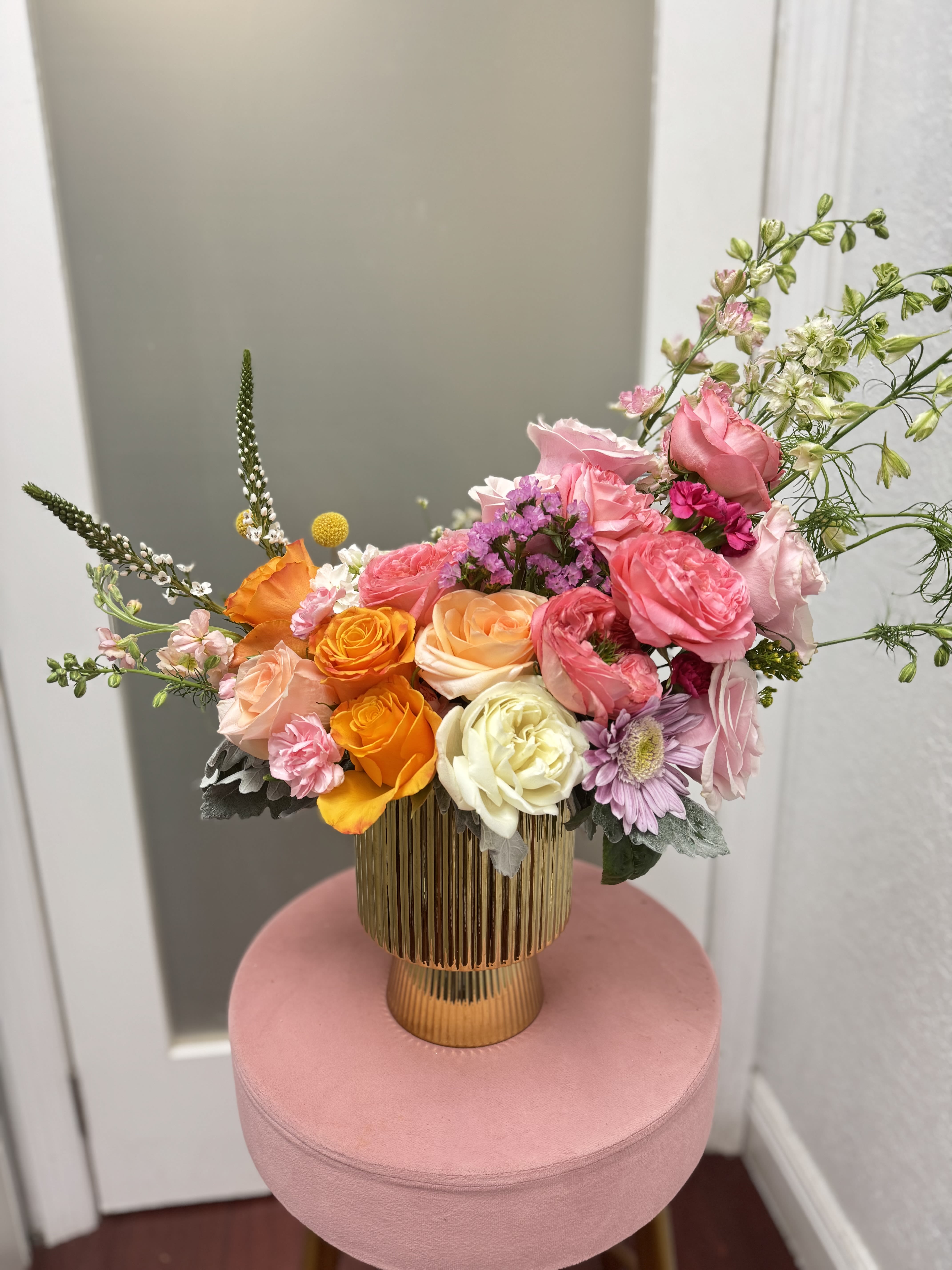 Golden  - Vase and luxury flowers 