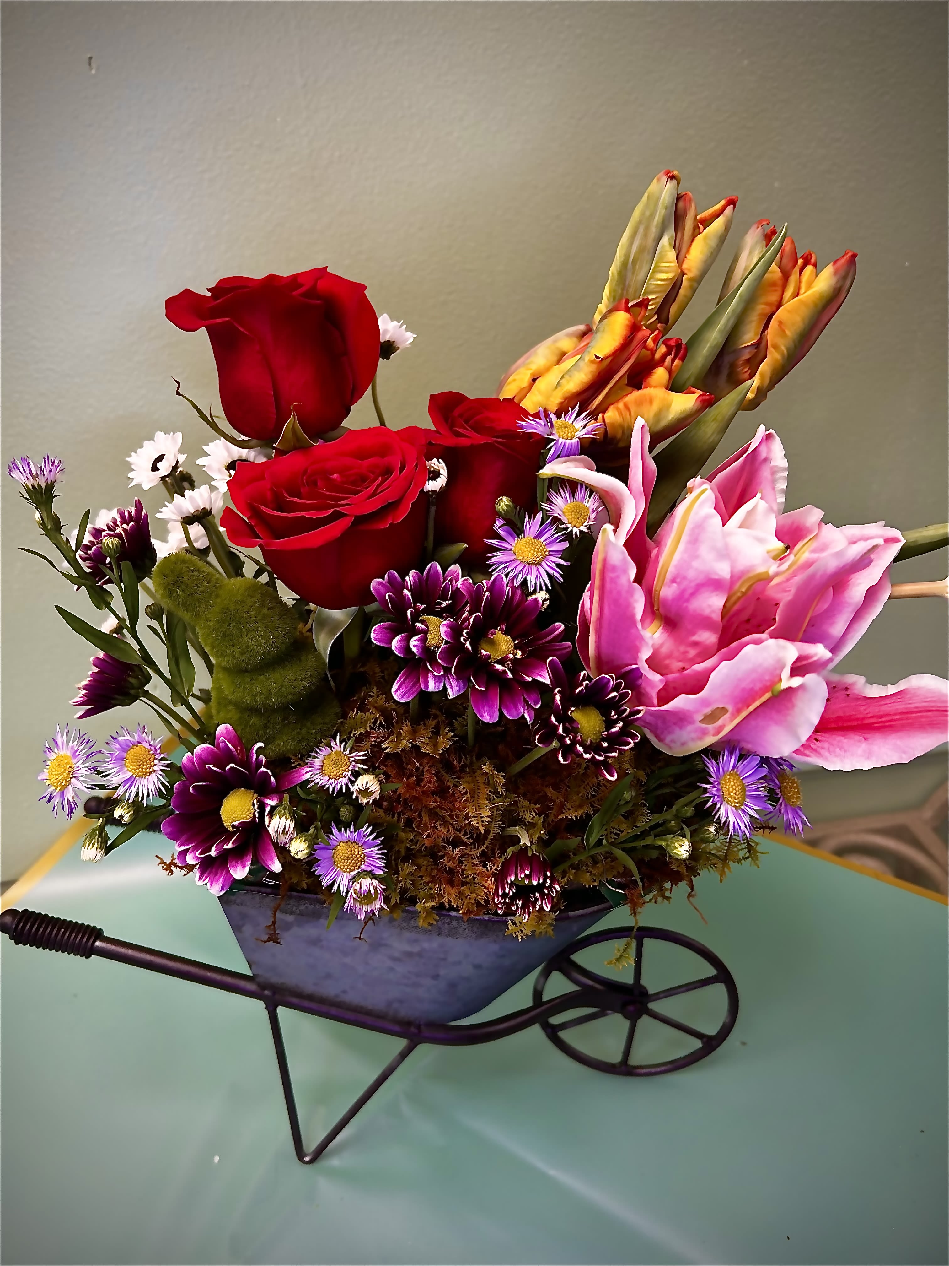 Spring Gardening - Even more beautiful flowers all top grade, no filler flowers.