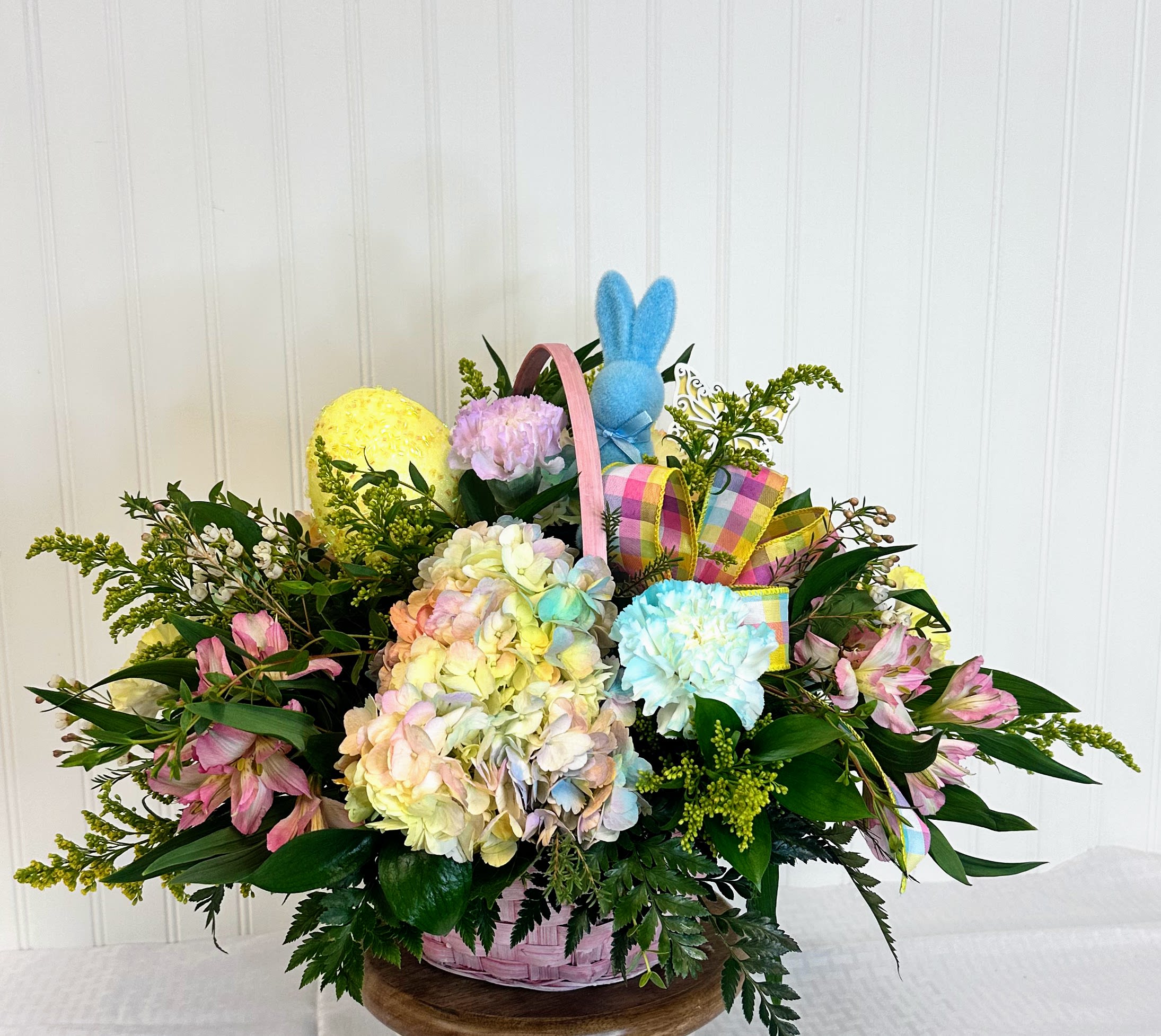 Easter Basket - Designer-picked Easter basket arrangements are uniquely, handcrafted bloom mix. All photos shown are examples only.