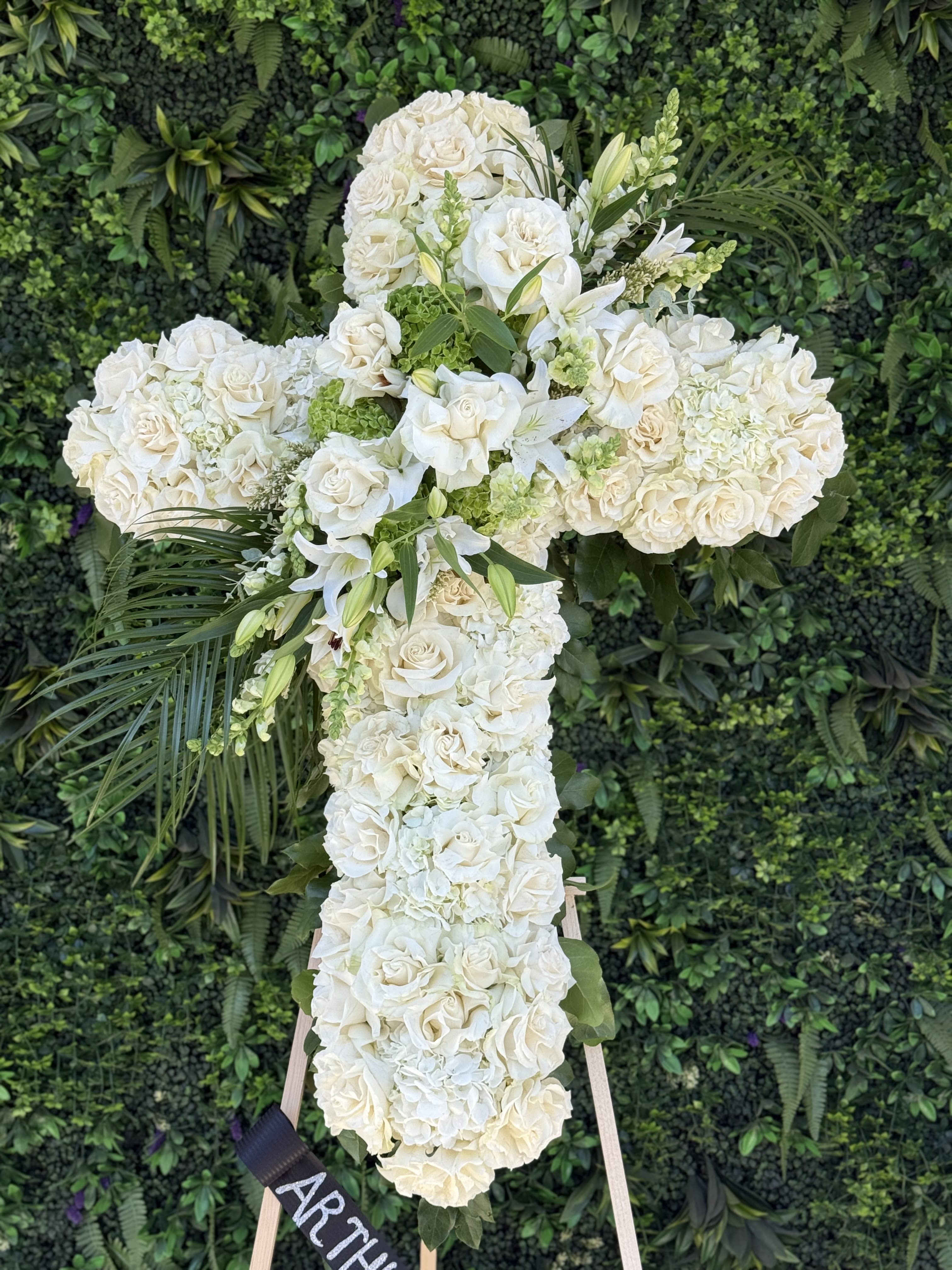 Forever in Bloom - Elegant flowers for farewell ceremonies
