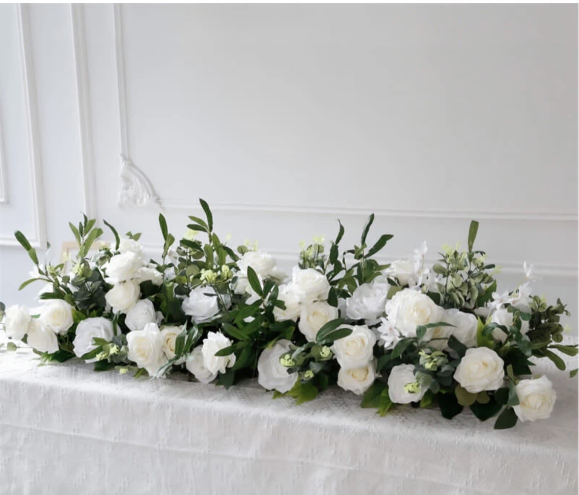 Floral Runner  - White floral runner perfect for centerpieces