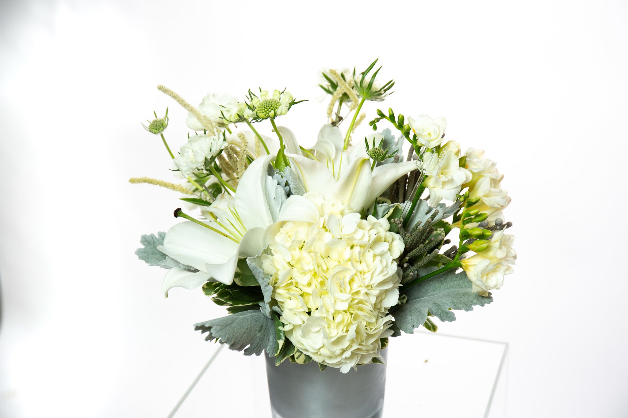 Cancer - It’s officially Cancer season! Get your Cancer zodiac package now! Each zodiac package comes with a zodiac themed birthday card from @atwparchment and Candle from @Lenenicolecandlecompany . Bright white and silver connect Cancer with its intuition and provide a clean, clear slate. Like the glistening surface of water or the shining face of the Moon, silver and white are colors of intuition and purity. They increase Cancer’s sensitivity and understanding, allowing love to flow at its deepest level.