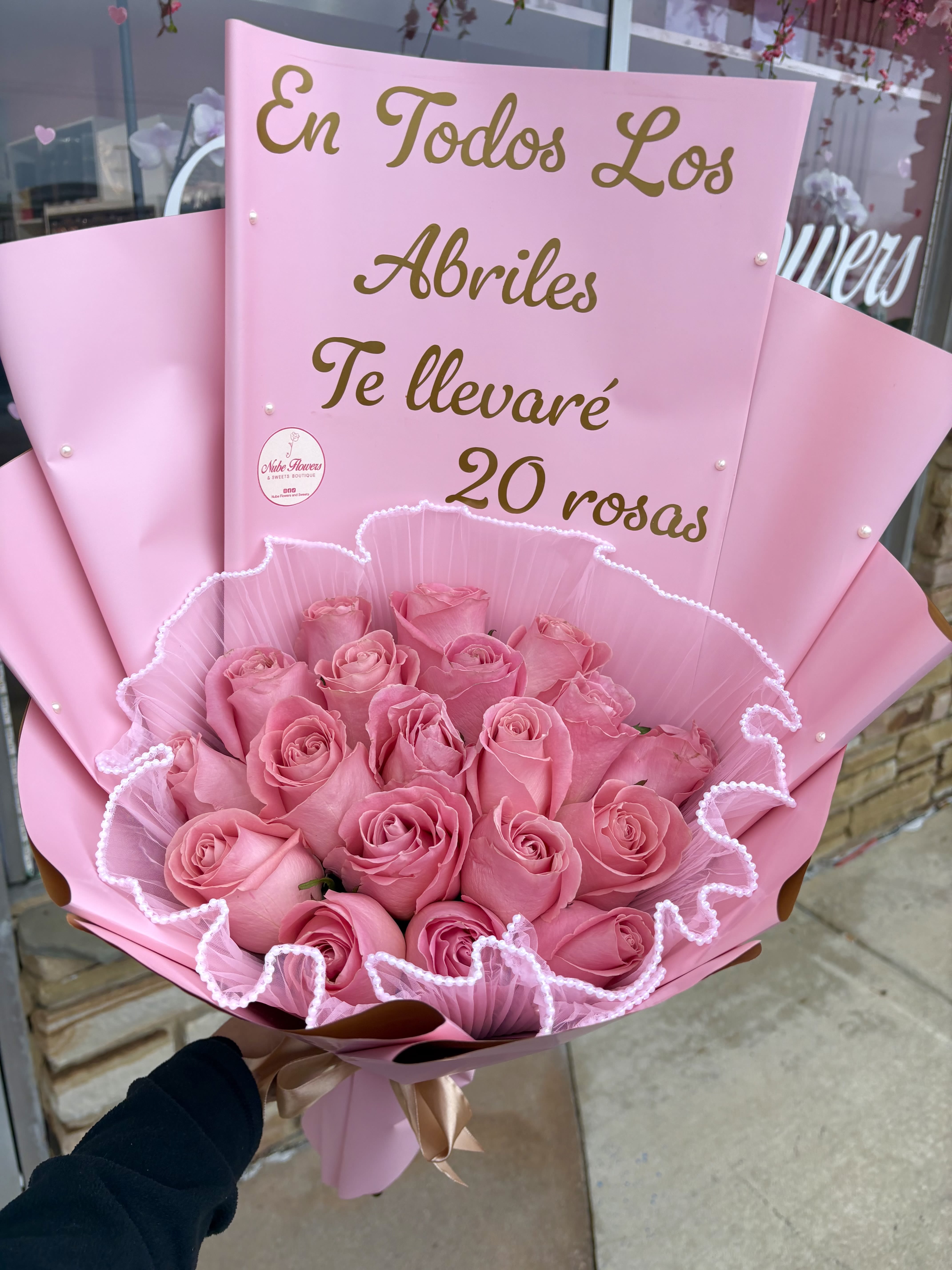 20 Rosas de Abril Elegante  - 20 light pink roses