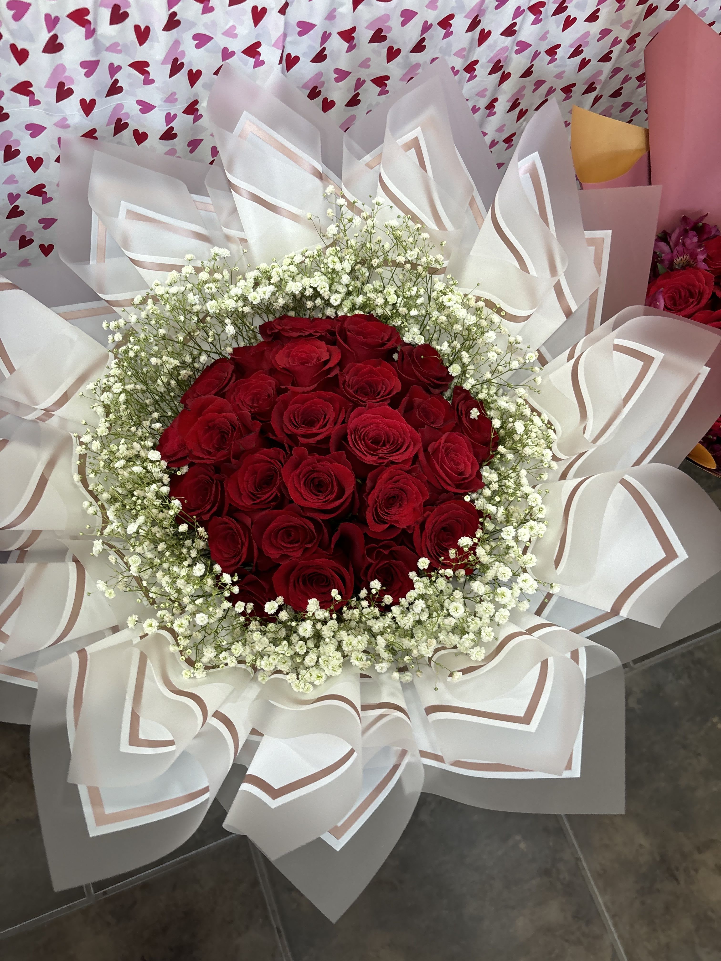 RAMO BUCHON 25 CON NUBE/BUCHON BOUQUET 25 WITH BABY'S BREATH - RAMO BUCHON 25 CON NUBE/BUCHON BOUQUET 25 WITH BABY'S BREATH