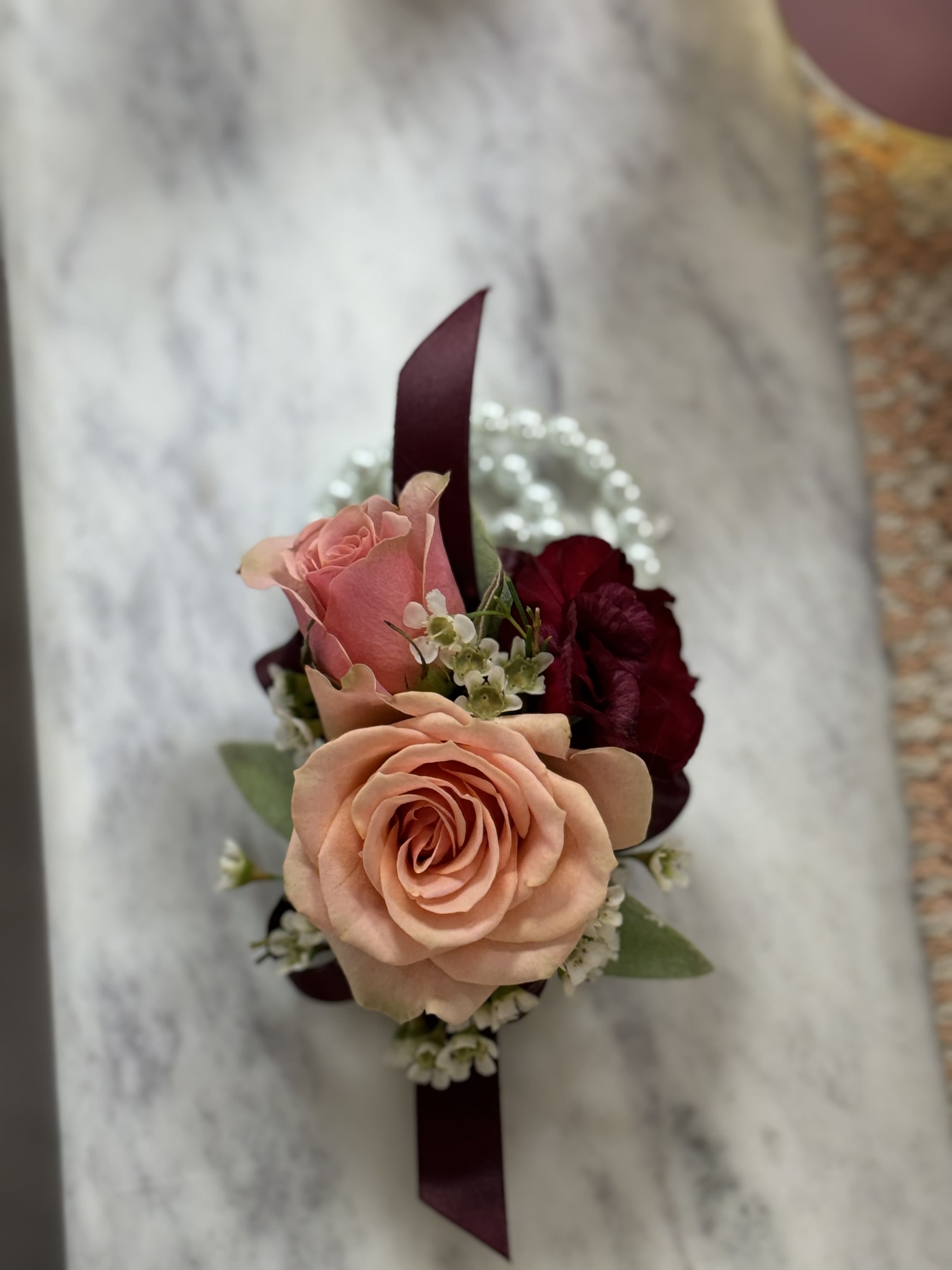 Burgundy corsage - Bb