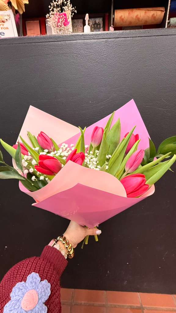 WOMAN'S DAY BOUQUET TULIPS WITH BABY BREATH FILLERS &amp; KOREAN WRAPPING PAPER (SOLD AS IS) - Beautiful bouquet of tulips with elegant Korean wrapping paper. Show your loved one or that special women in your life your appreciation for them this upcoming Women's Day!