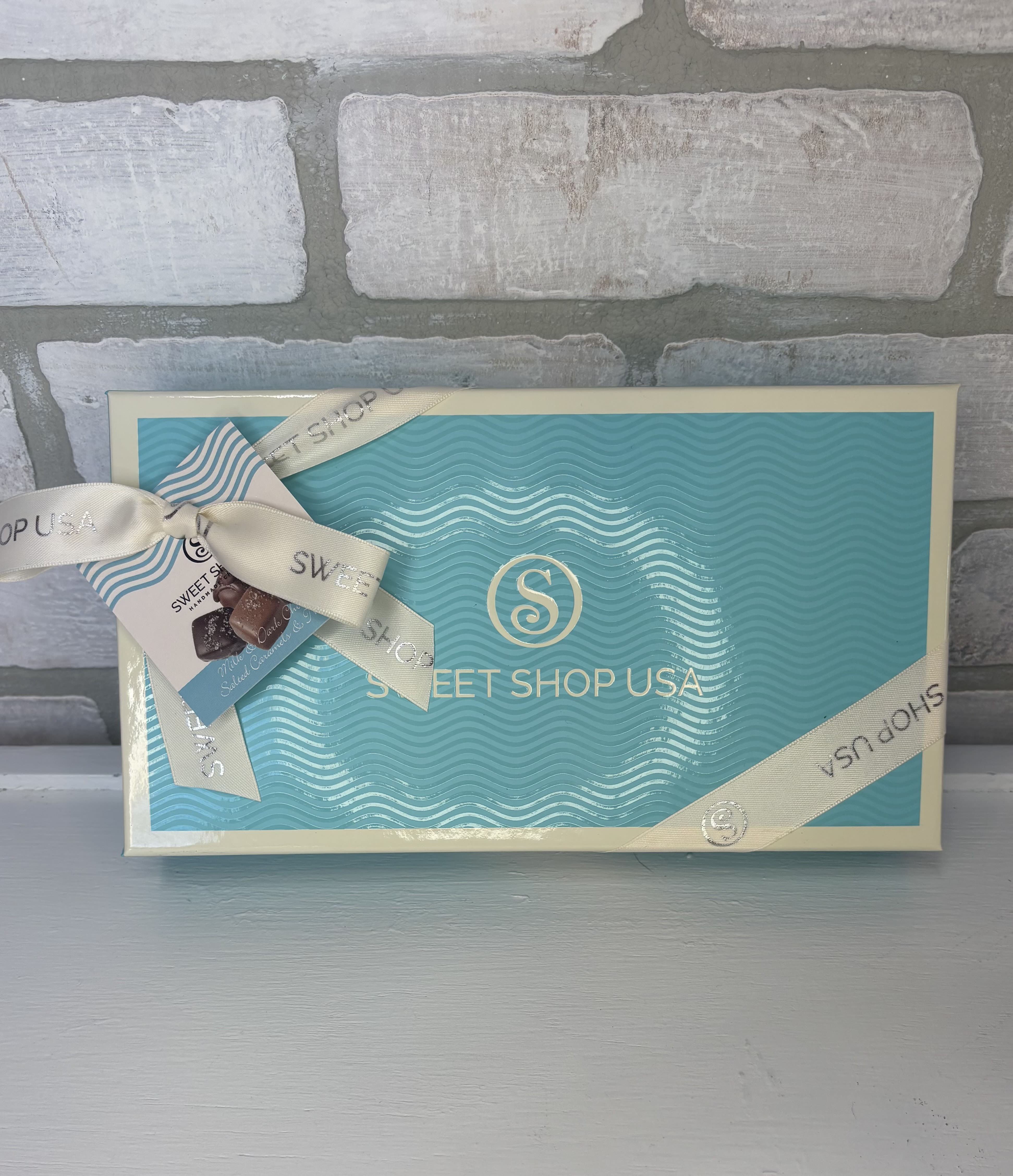 Sweet Shop Assorted Truffles - 10 pc - A delicious assortment of truffles from Sweet Shop USA