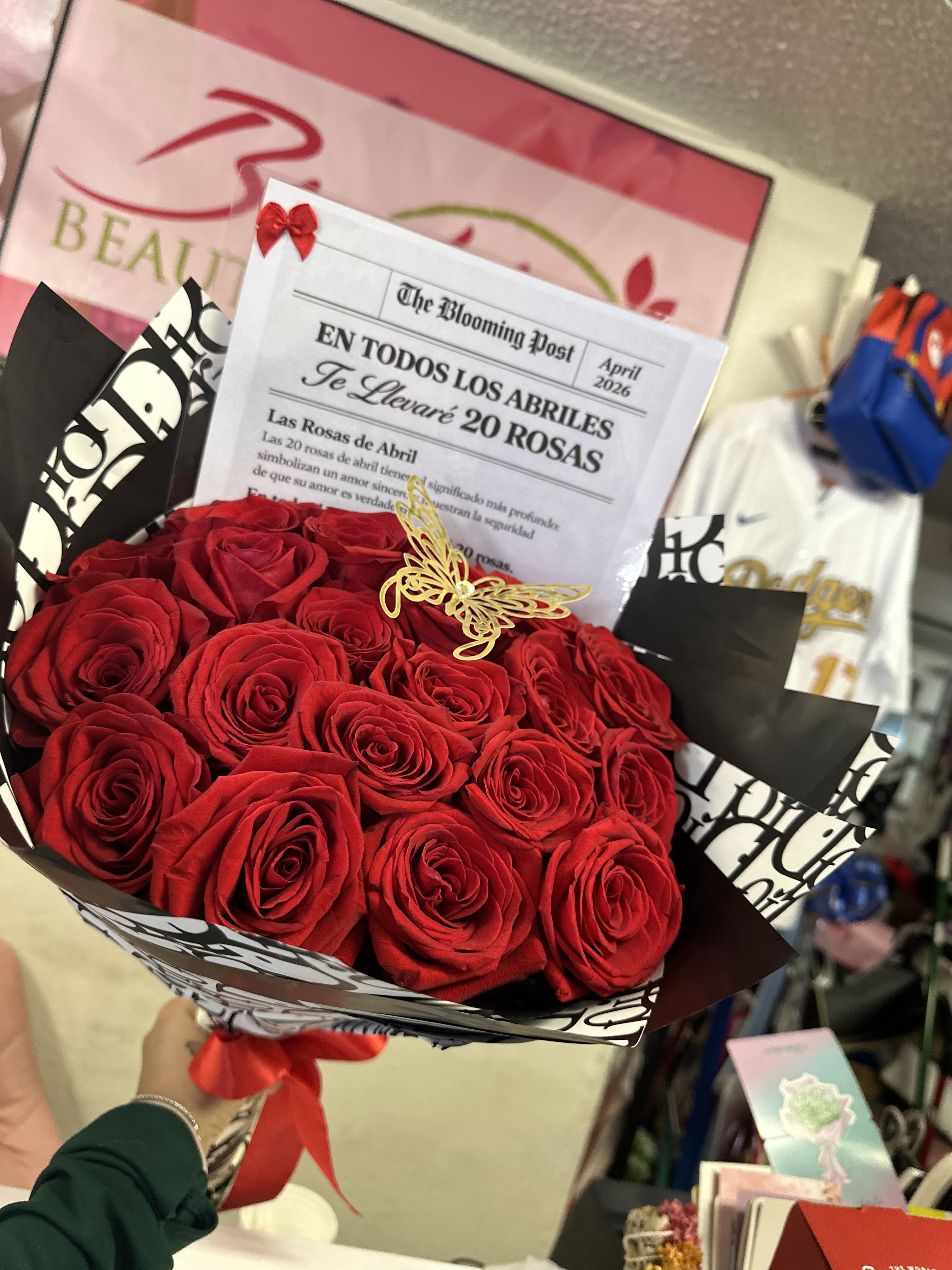 20 Roses of April / 20 Rosas de Abril  -  20 Roses of April  Las 20 rosas de abril tienen el significado más profundo… Simbolizan un amor sincero y la seguridad de que es verdadero. let me know what color wrapping paper ,what color roses you would like in the comments section or instructions .  En todos los abriles te llevaré 20 rosas… Un detalle lleno de amor que expresa sentimientos reales.   Perfectas para regalar, sorprender y enamorar.    Brenda’s Beauty Flowers 7414 S Central Ave, Los Angeles, CA 90001  323-420-9151  www.brendasbeautyflowers.com  #20Rosas #RosasDeAbril #FlowerShopLA #LosAngelesFlowers #Rosas #FloresConAmor #BrendasBeautyFlowers #FlowerDelivery #LoveInBloom