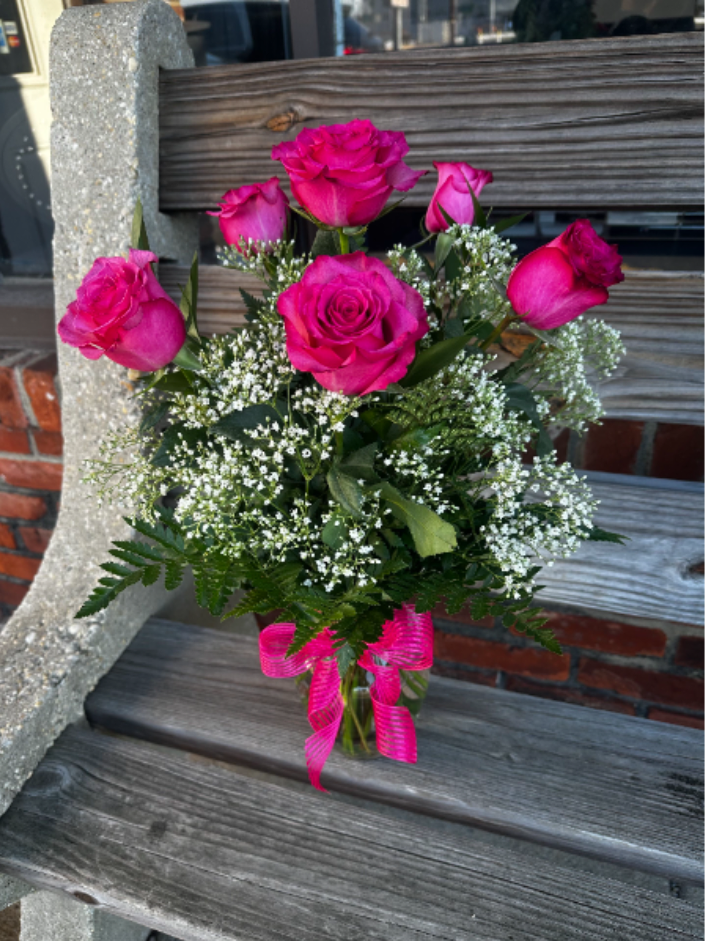 Pink Kisses - Half dozen hot pink roses