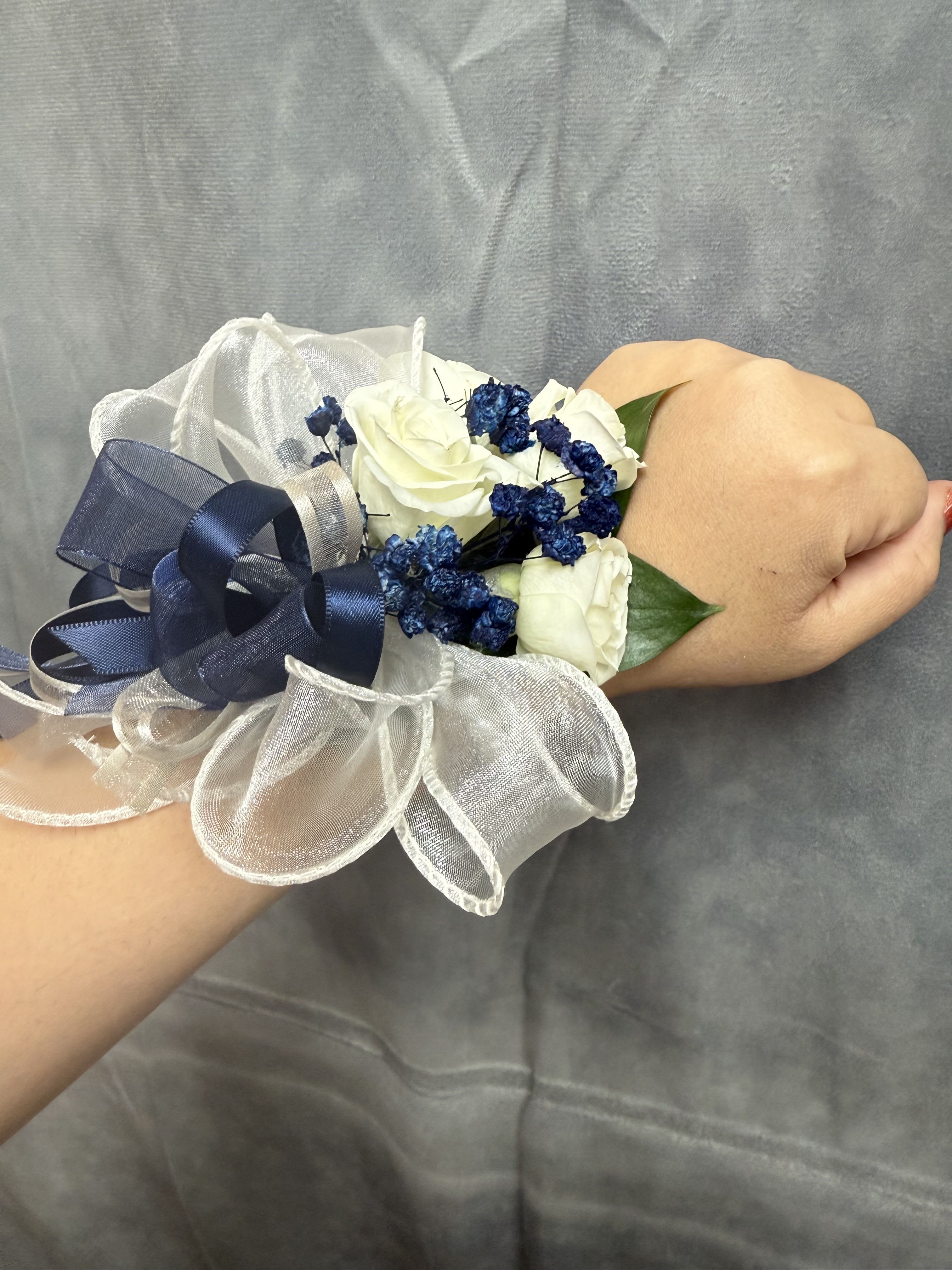  Navy White spray roses corsage - White navy spray roses wrist corsage